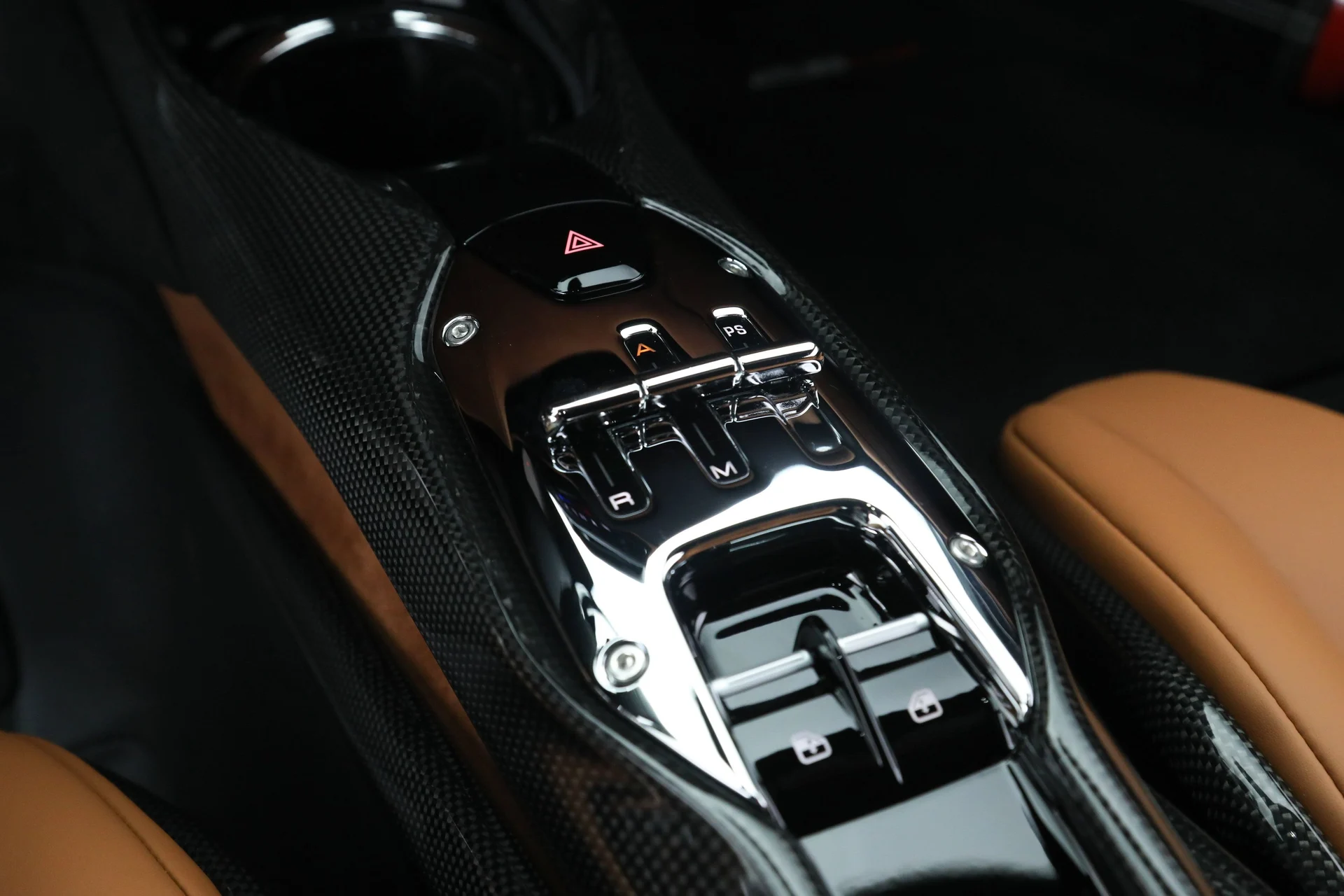 mph034_573718074_77576c03a01e9b3d16d7a283f008d600_c57c42e11e