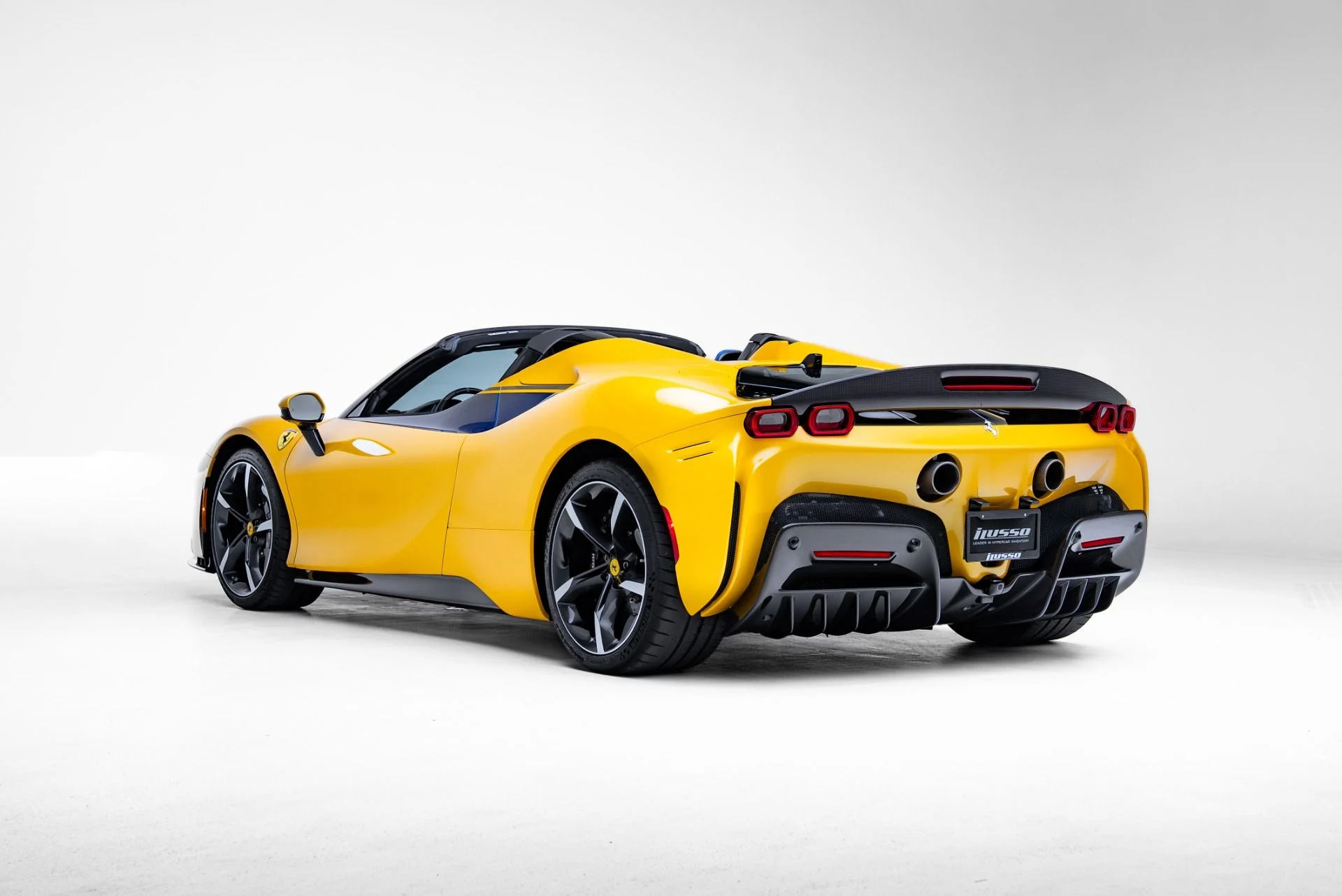 mph034_57422469_Used_2023_Ferrari_SF_90_Spider_1773351292_6568422e4e