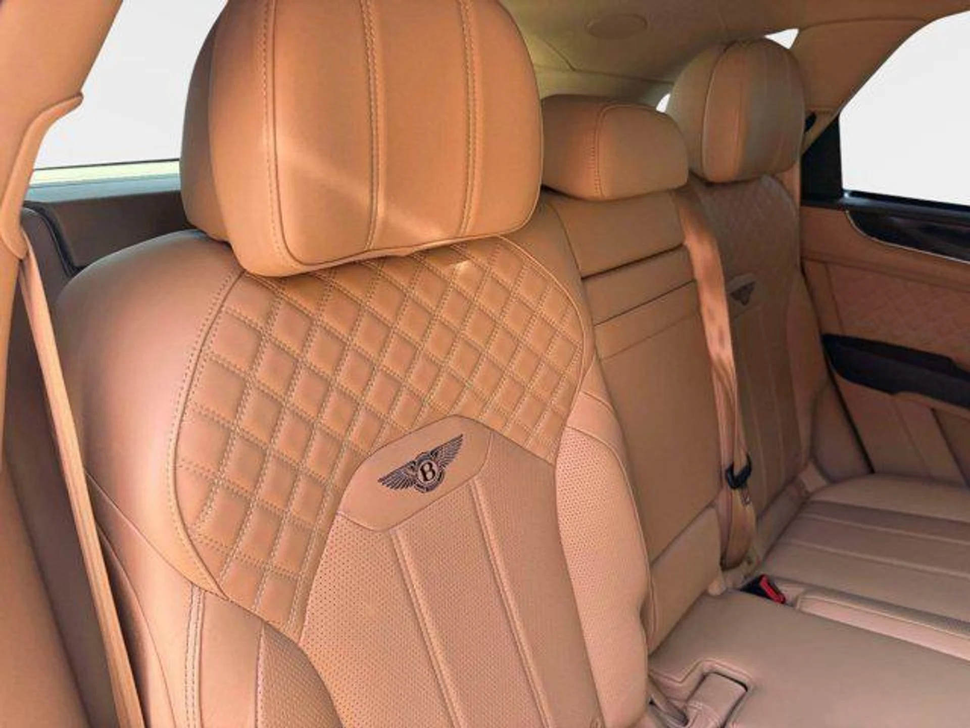 mph034_575087522_1tx6mln_Y_Iox_W2_Kh_Qitys_YY_2b_MWM_15fb9e0b5c