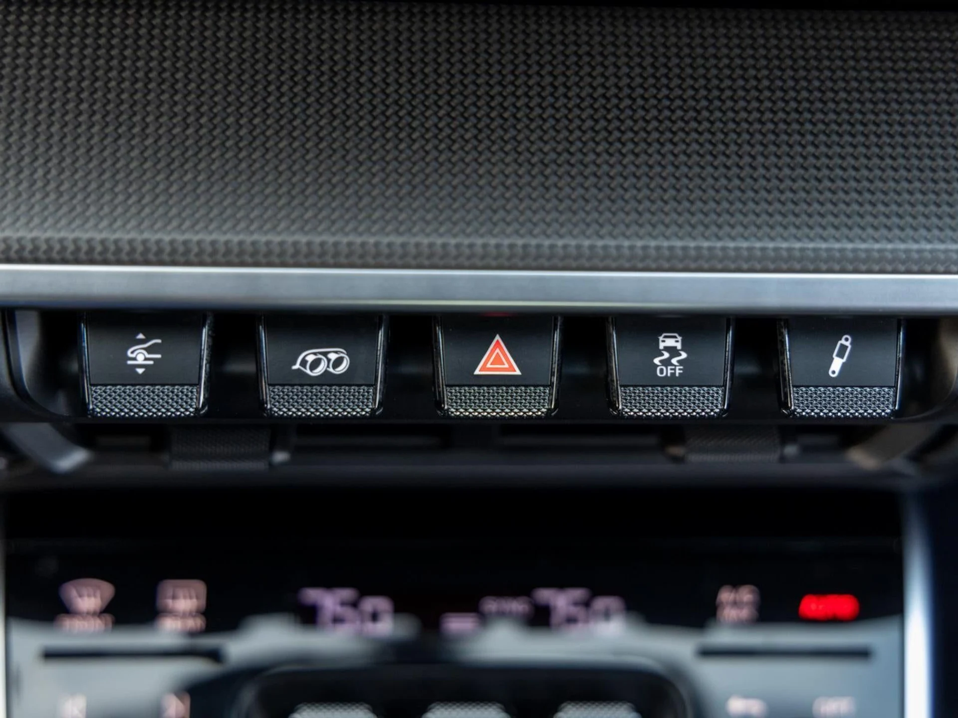 mph034_576618320_35_82bdbf09ec