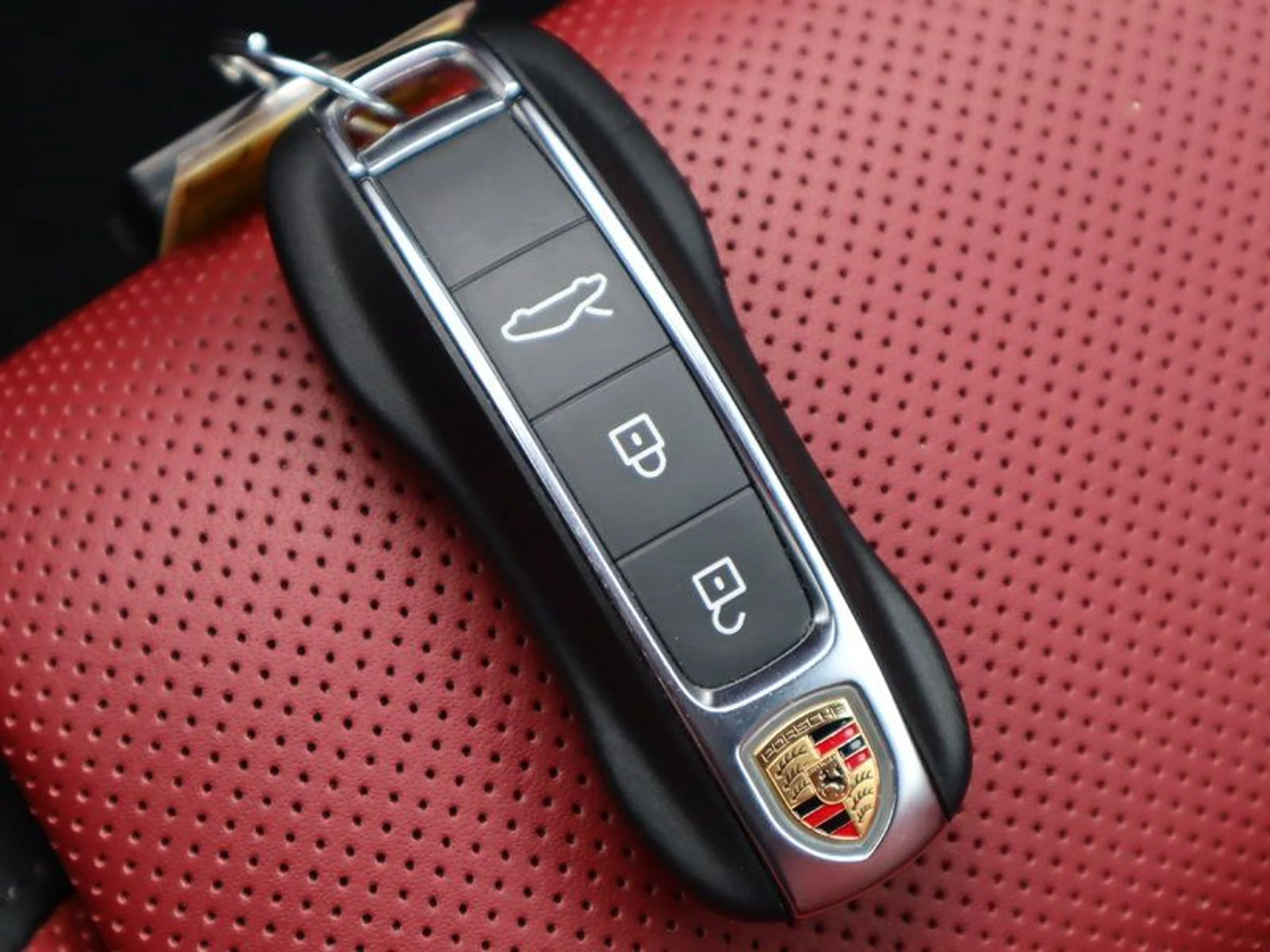 mph034_58140440_37793995_06952_9fcf330ea0ccab3618003da1c002021c_4b9935ad77