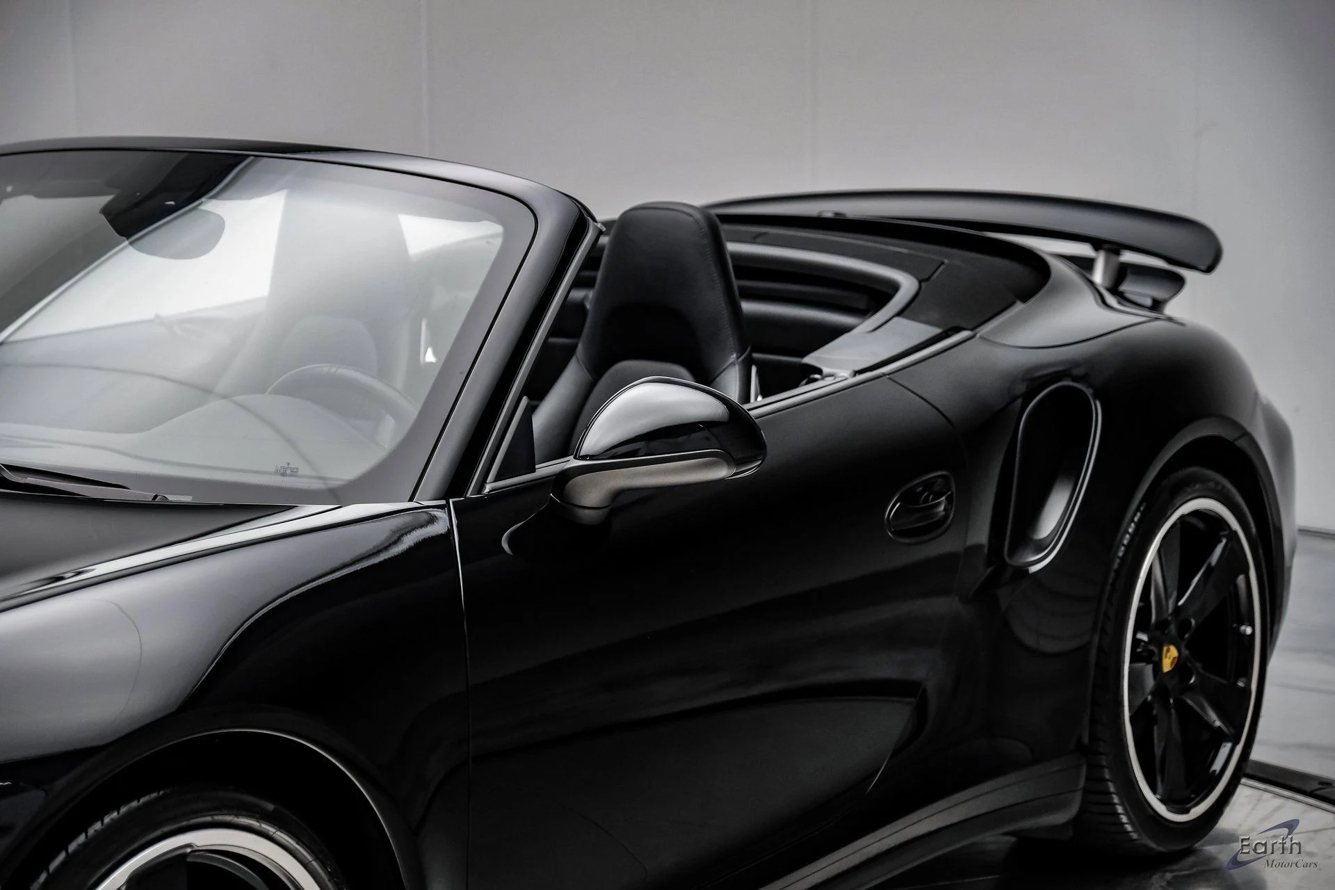 mph034_585491328_0aede37cfc85831ea942554b4f08a67fx_5d7d6995cf