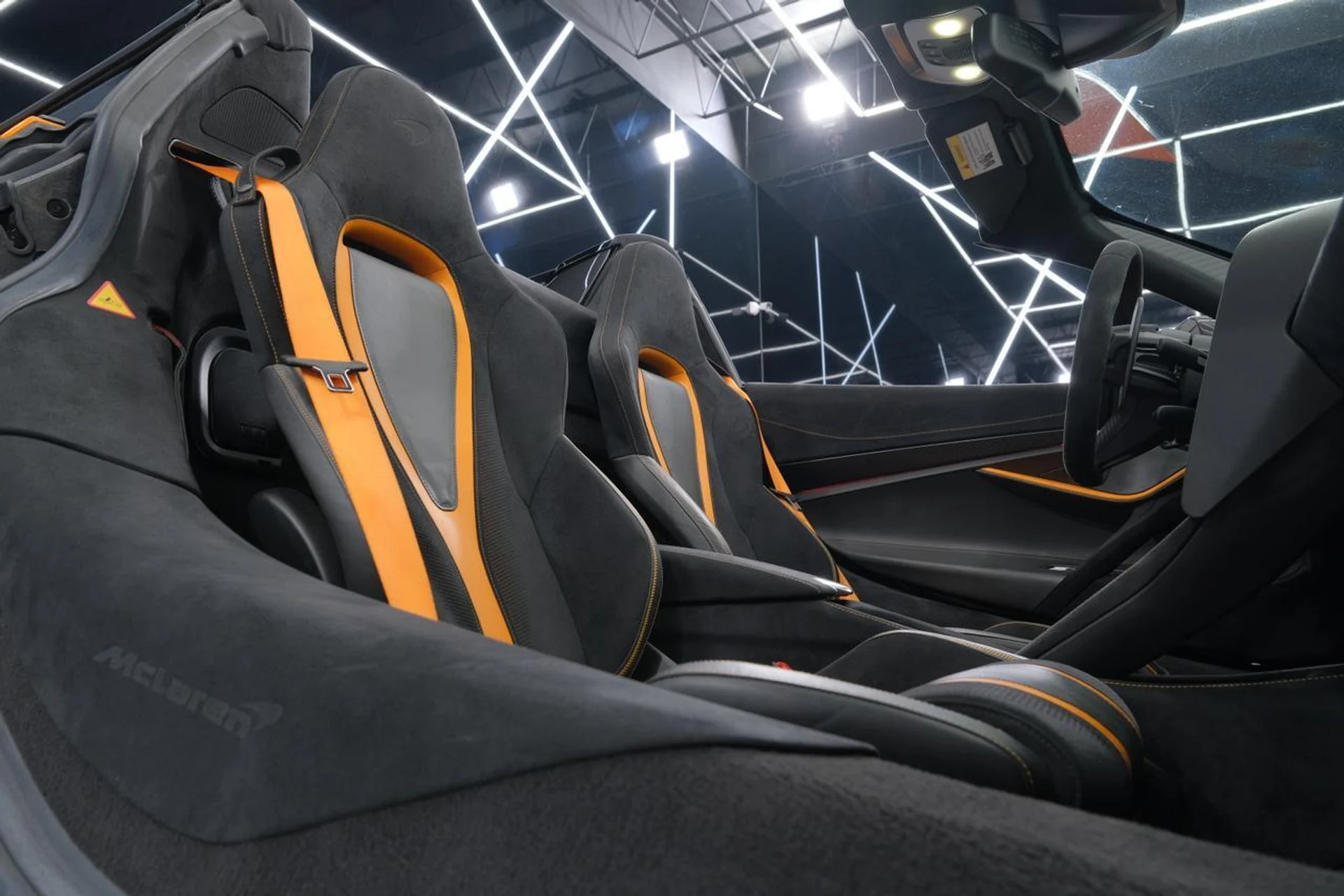 mph034_590375357_cd5e4d157415f7ece071a536a144bf09_98711e9450