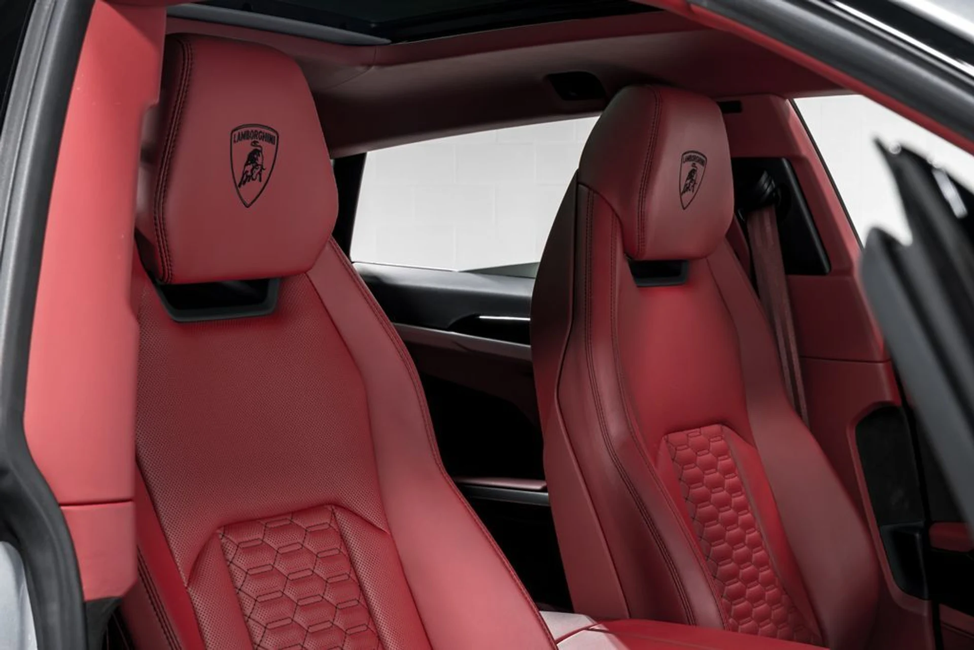 mph034_591132801_b1c9671798f1379c017c48f7c2a4a1c5x_d165d5c320