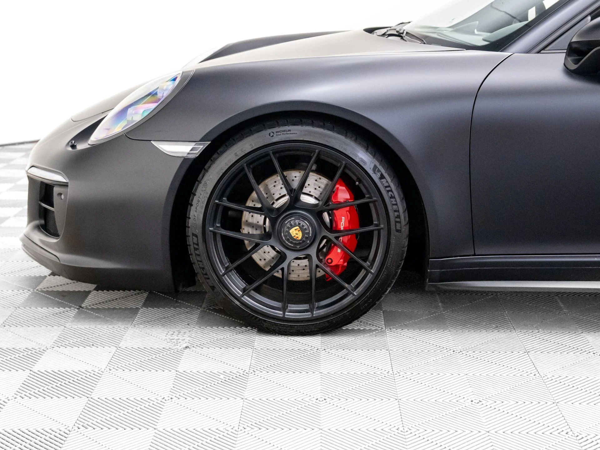 mph034_595239066_344cddd2e87f0511d6eb2588f4d526acx_c6427189b3