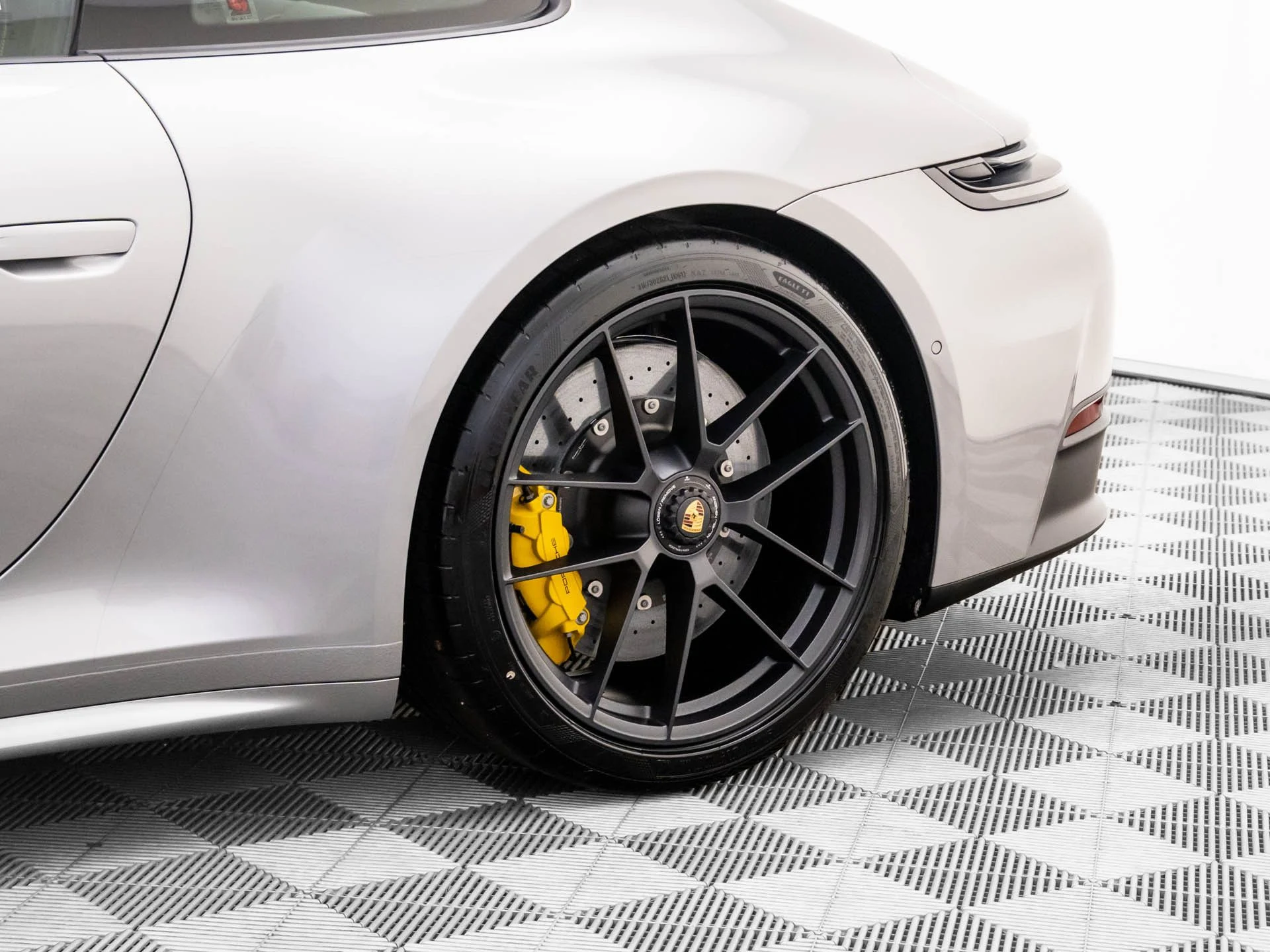 mph034_595352741_c17b050ffb5f64e96d5ce498fa447e7ex_5eb9c77579