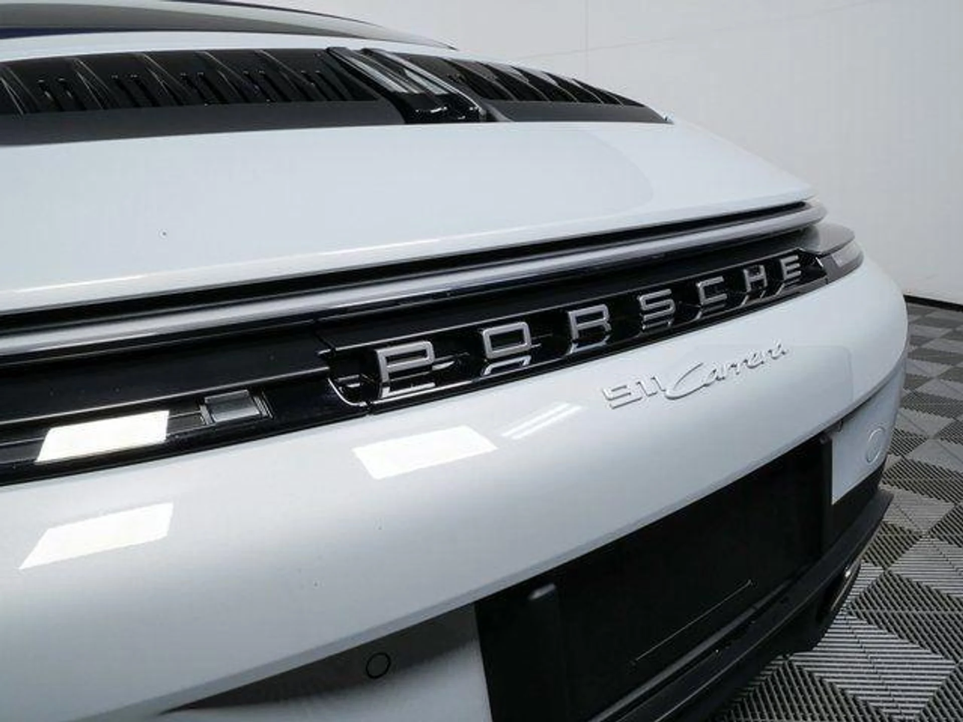 mph034_597359649_h_GZEN_jusw_N_Lg_T_Hc3d_Le4_G56_SPA_6e245db3c8