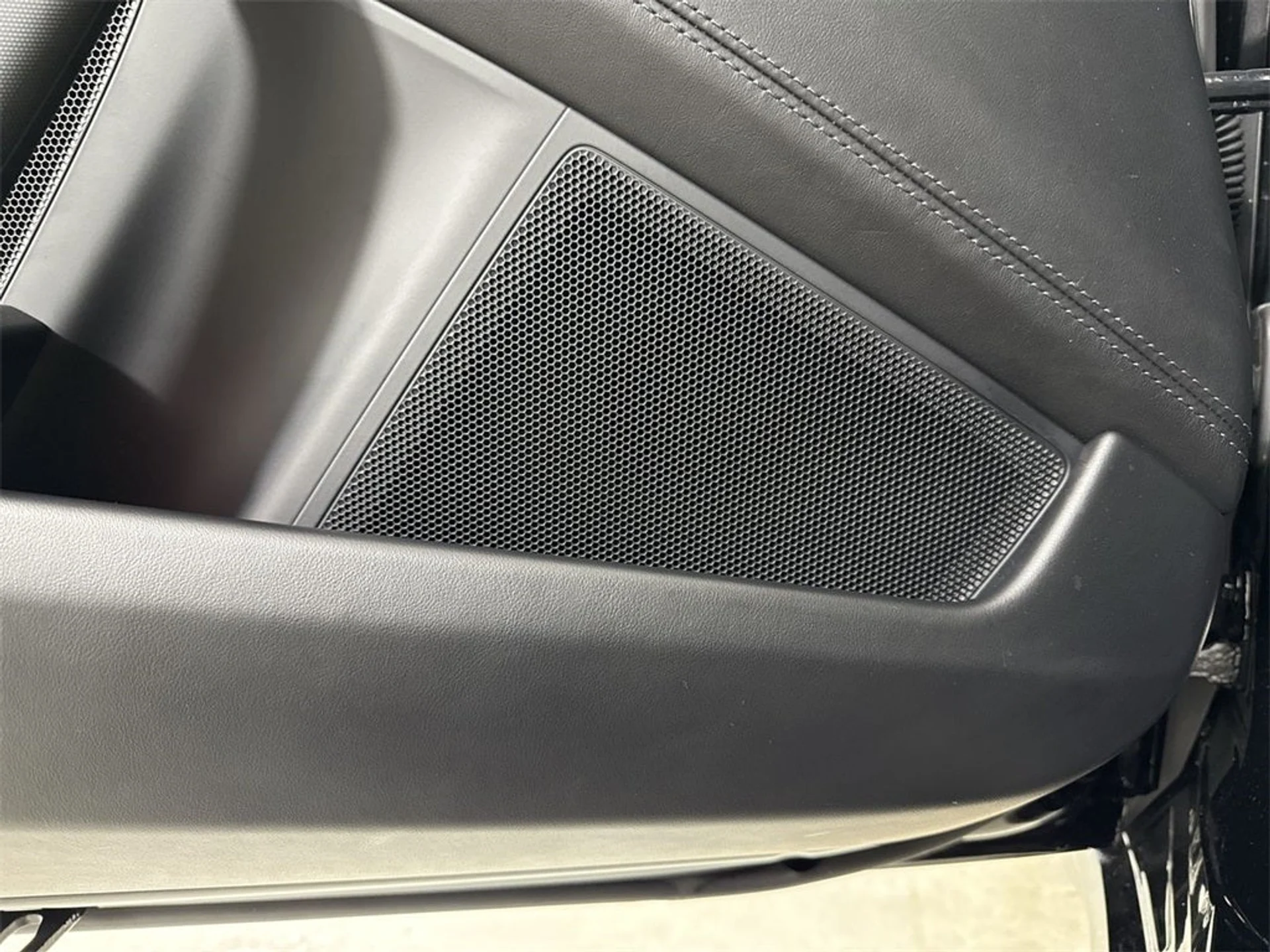 mph034_602850785_35_a6fefcdb15