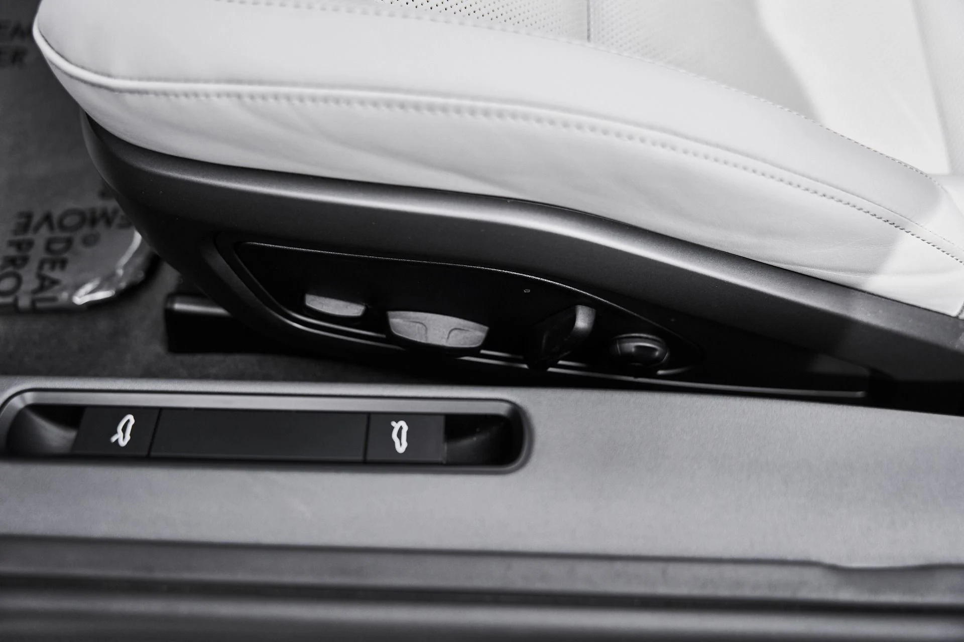 mph034_604245056_Used_2024_Porsche_911_Turbo_S_1774923310_9dfcc16c49