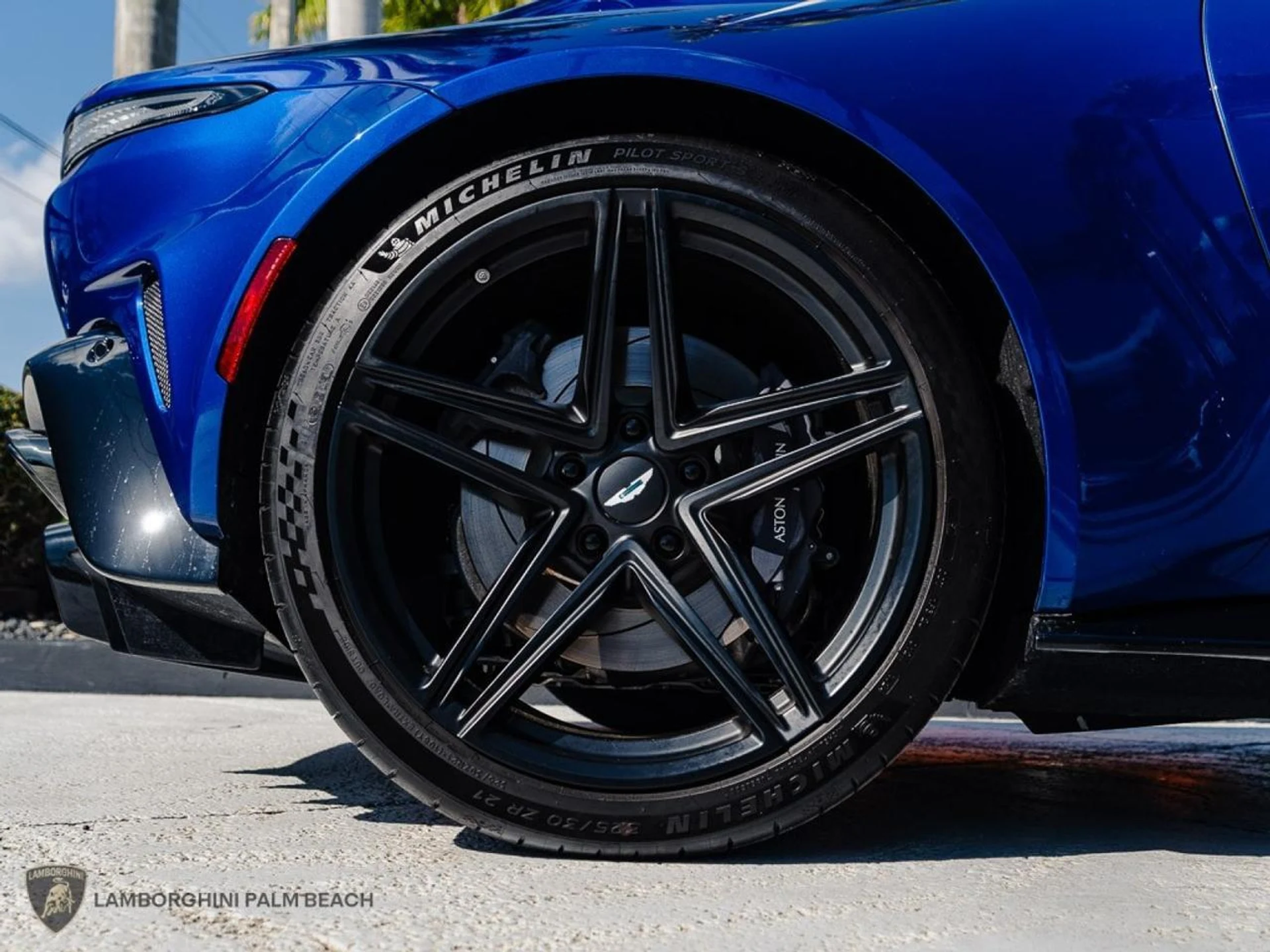 mph034_605906646_7a330e61df6a10c649833fd89df9a575_7cce7c4583