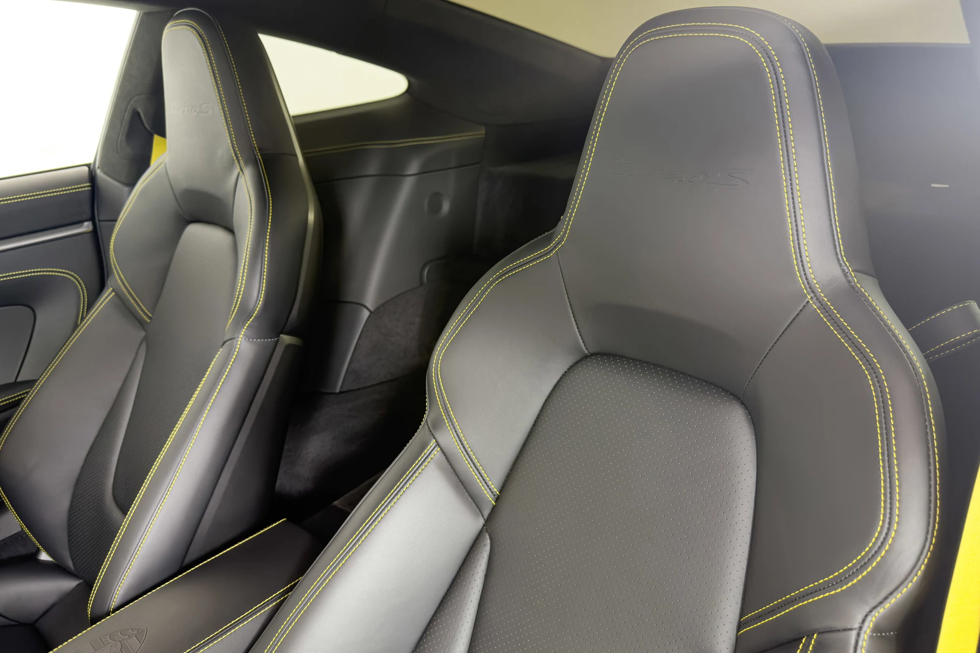 mph034_607268999_f3c42d4f837be84dc6676e1e26a33cf8_89d4c6fd2d