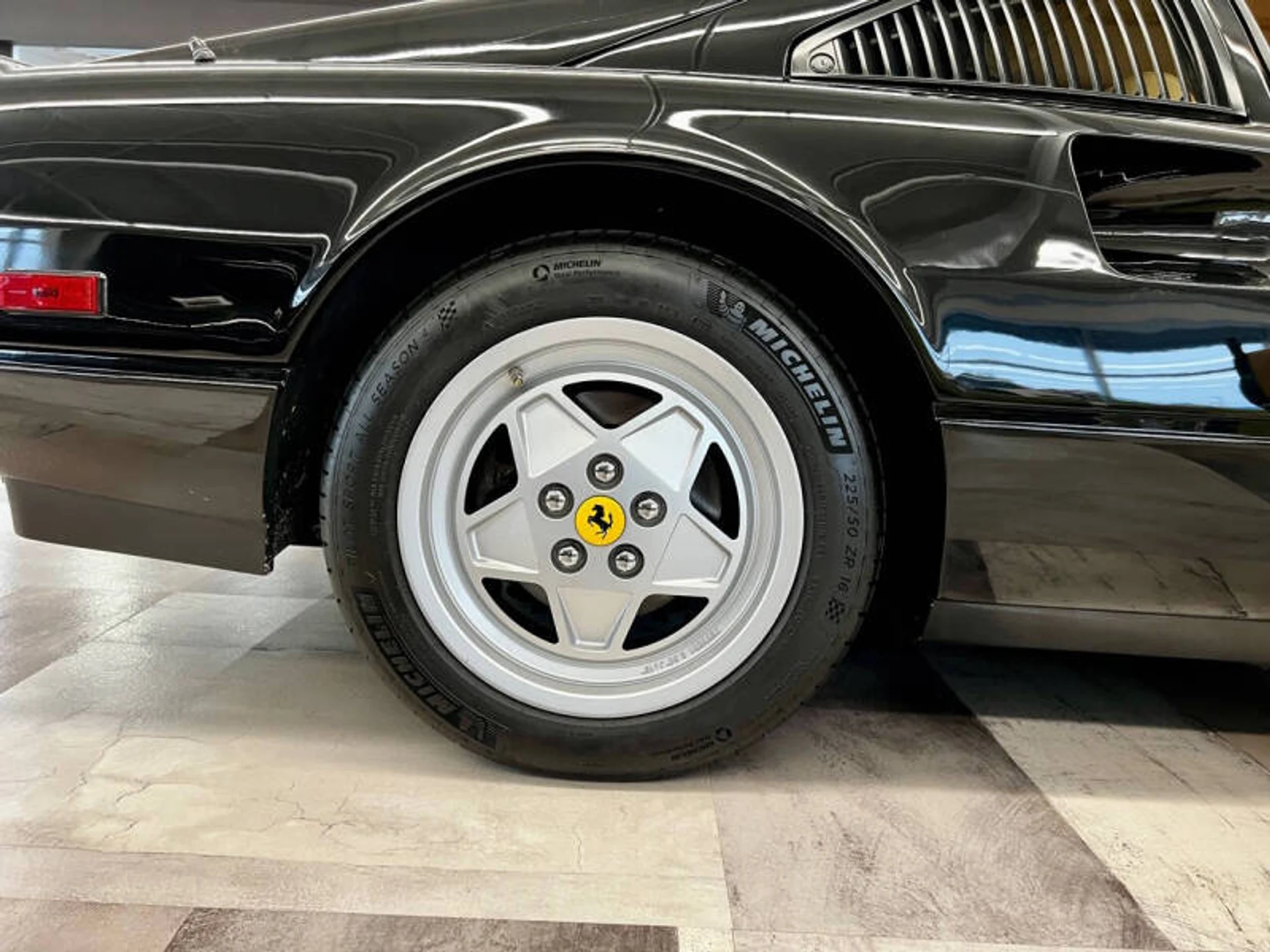 mph034_613514662_1989_ferrari_328_gts_53707_3a78af7a17