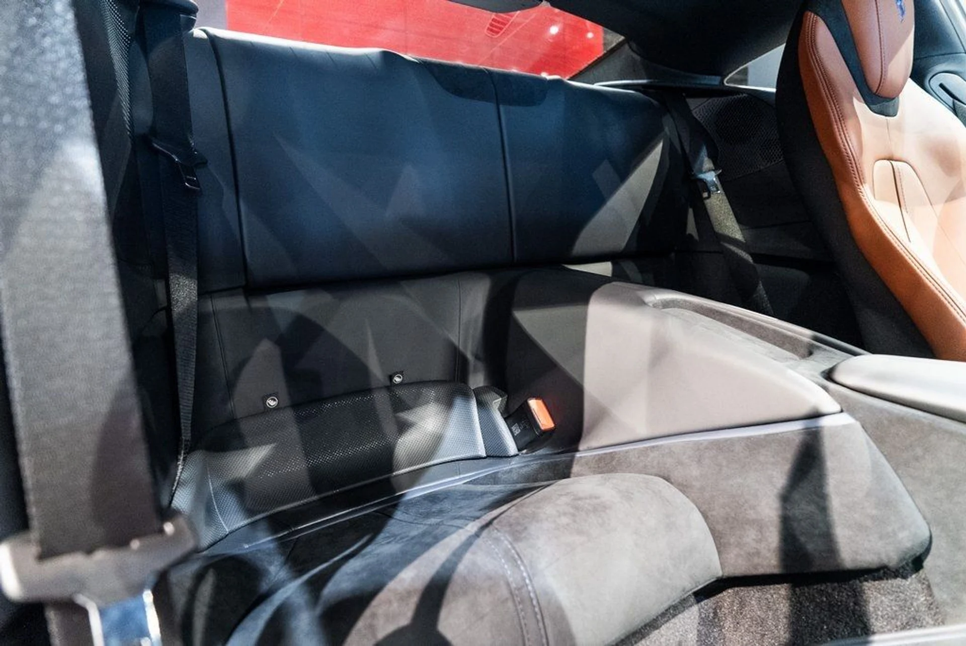 mph034_619396960_29f283beaea0a4d0b4d29e4b4e6cc196_c84a623f8e