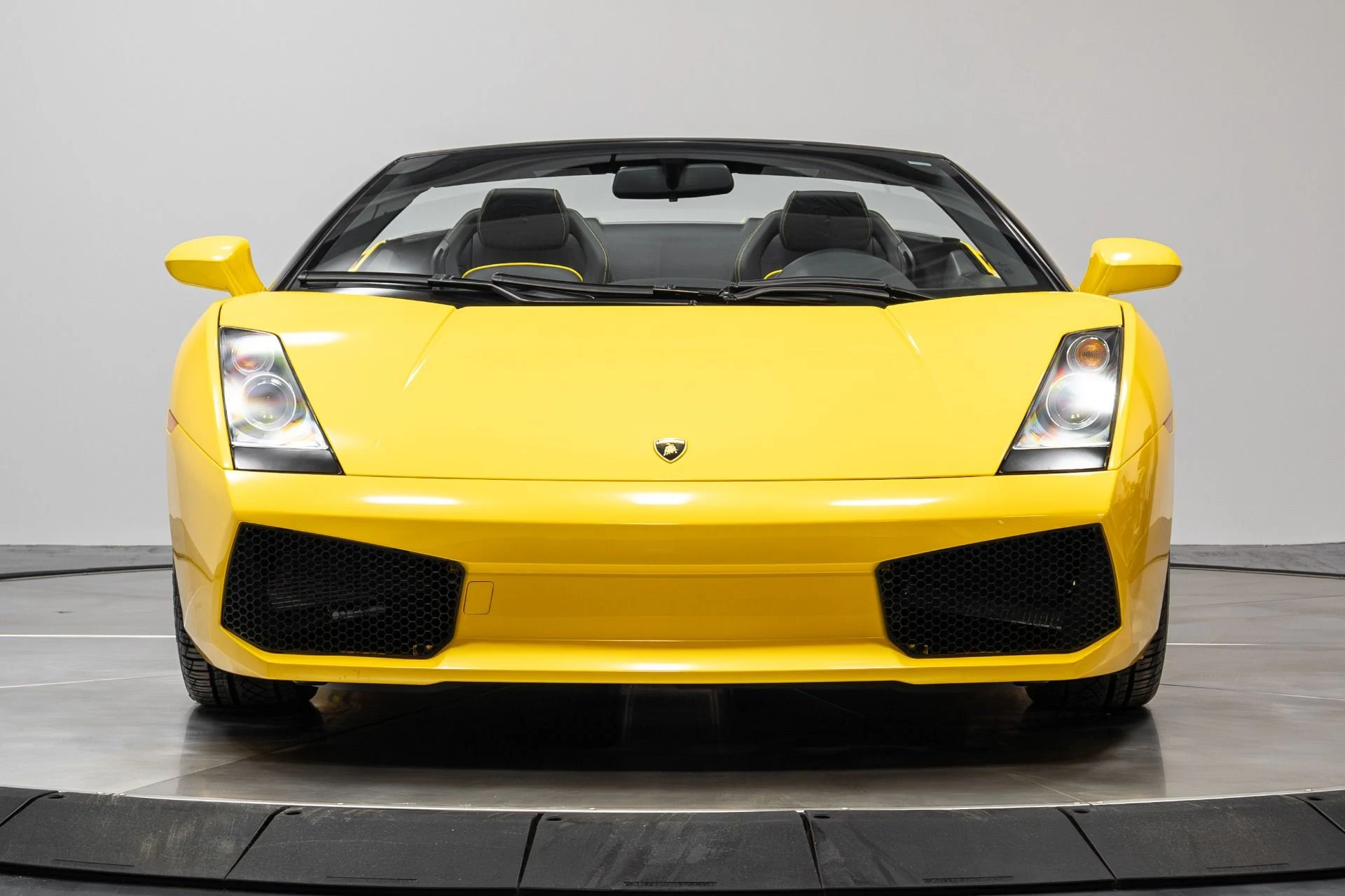 mph034_619891831_Used_2007_Lamborghini_Gallardo_Spyder_1766529333_305e12adb7