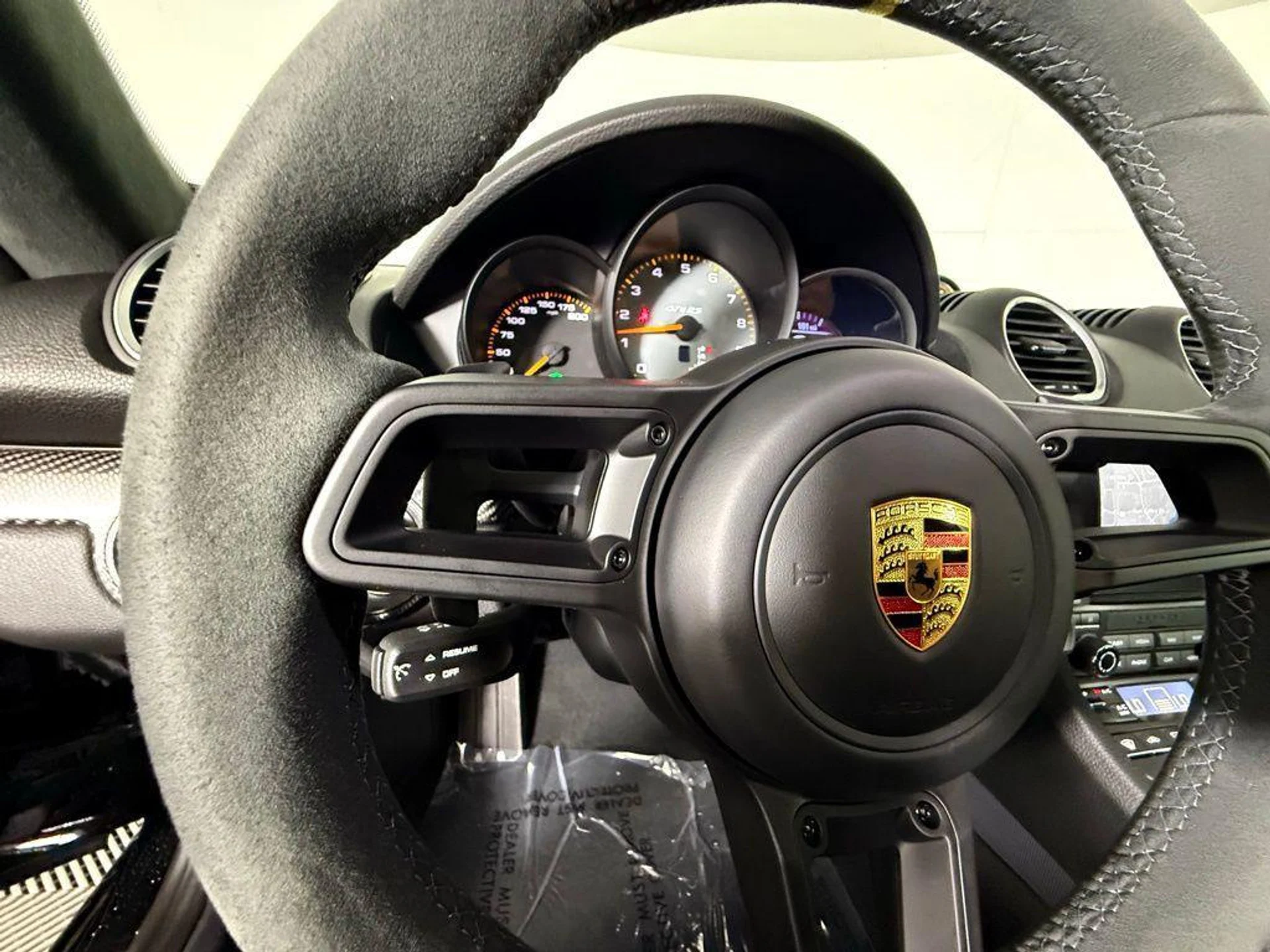 mph034_621269923_h_AJ_1_Bsi_E_Dr_A0lh_GW_LN_2_L2k_JHQ_3cfc954db9