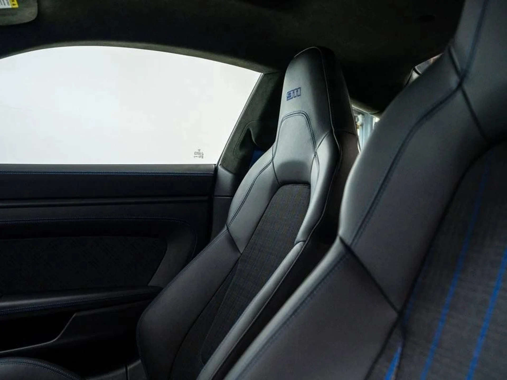 mph034_639993648_63286804a7c256e52cd114b544b6d463_95255a1db1