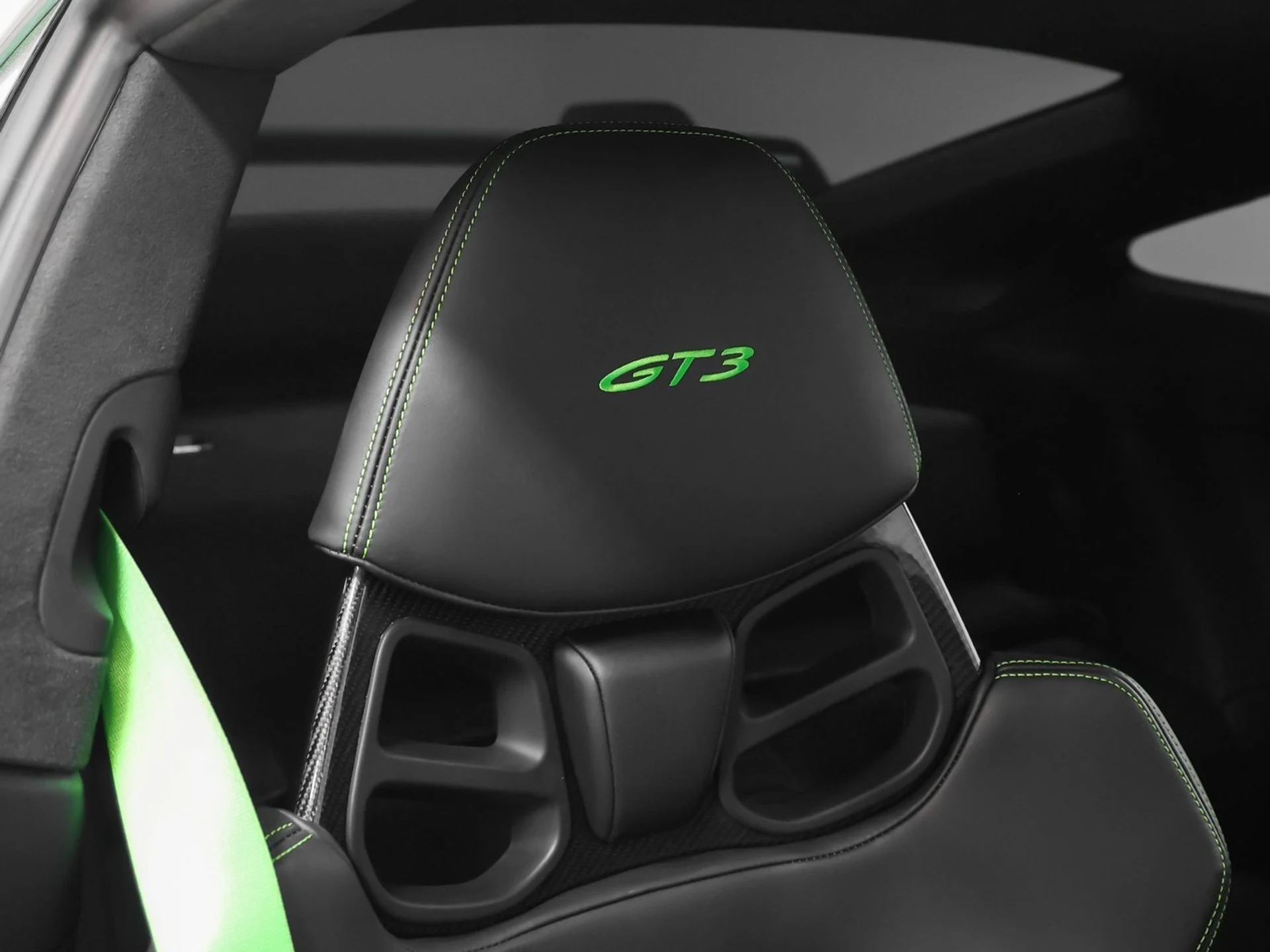 mph034_644023429_35_a946f1e186