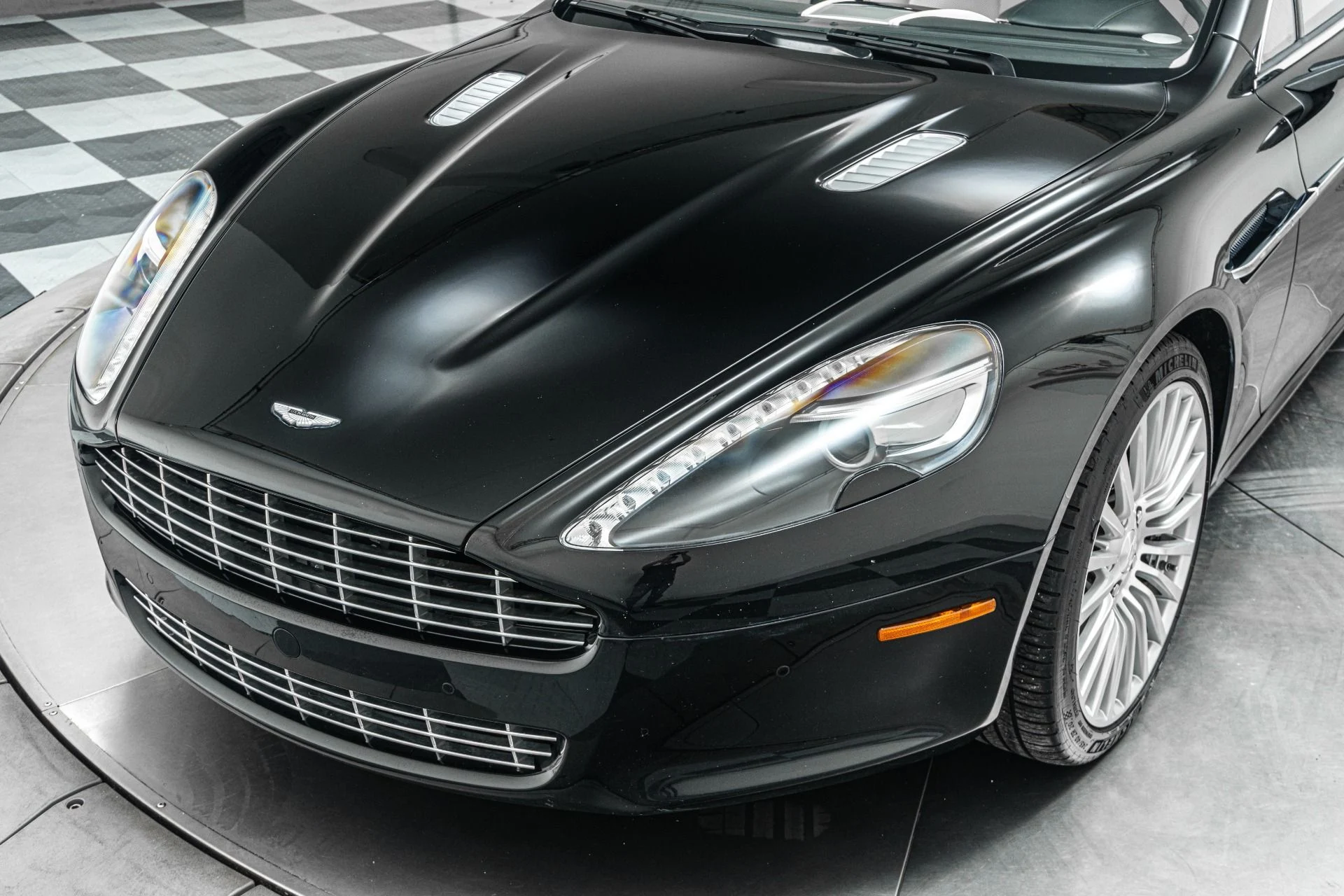 mph034_651261204_Used_2012_Aston_Martin_Rapide_V12_power_High_Contrast_Color_Combination_1781621426_12d22ec081