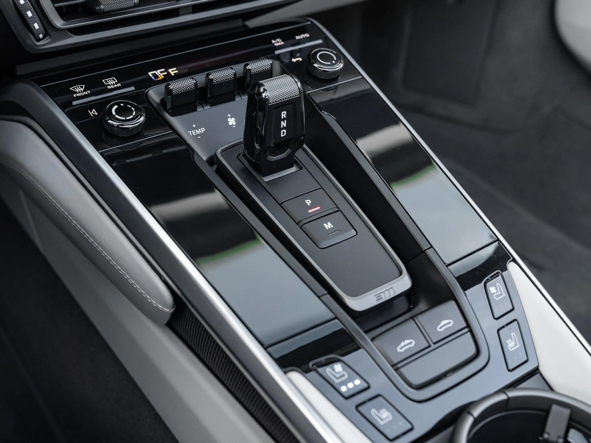 mph034_655313492_Used_2023_Porsche_911_4_GTS_1764191350_bec06c7e49