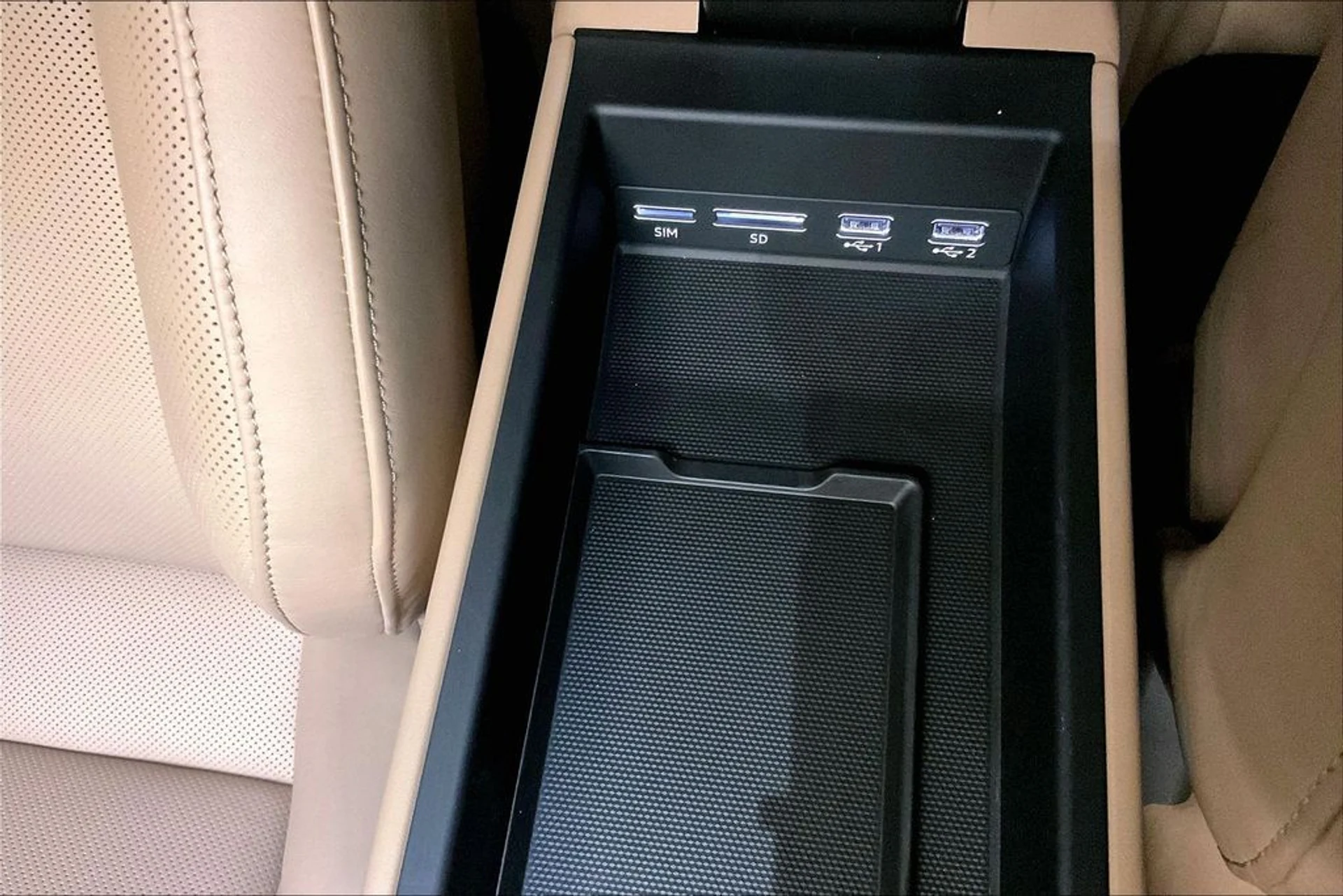 mph034_655733225_918f43362bfe417cc260e43e4262a8e9x_8d0d48a8dc