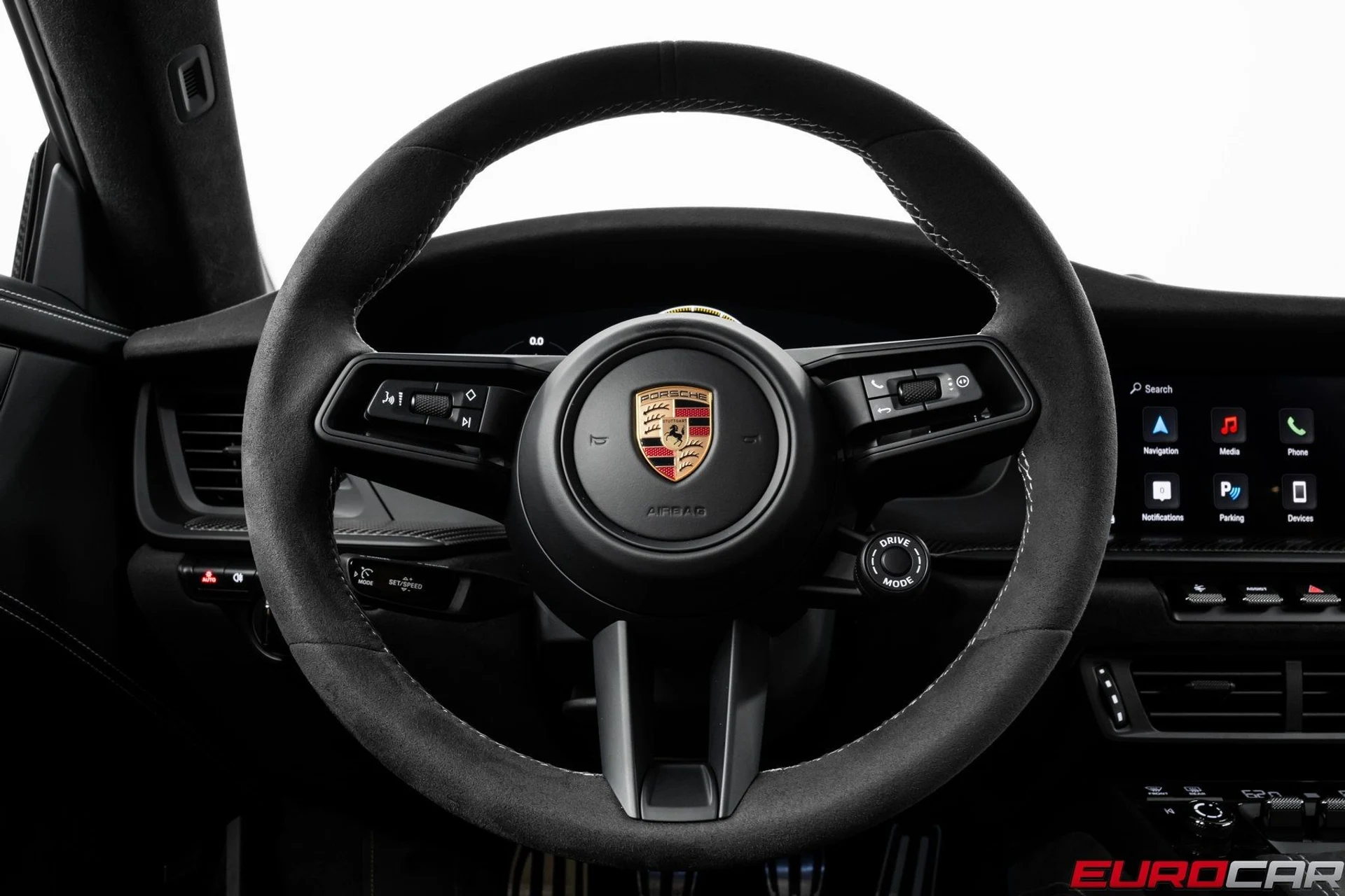 mph034_658923023_image_35_e8566eef4d