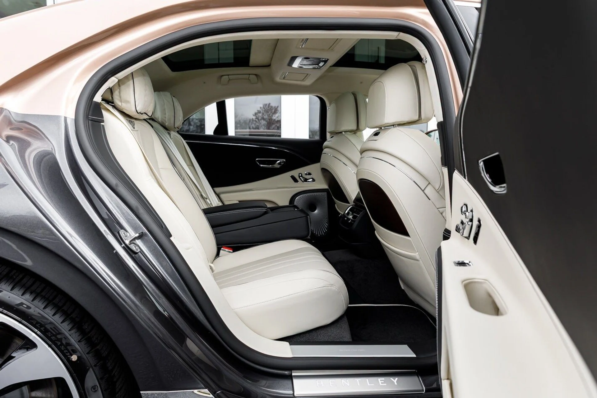 mph034_659460650_2516d2b343ae2f245f8df6fdadc95d8ex_67acce2500