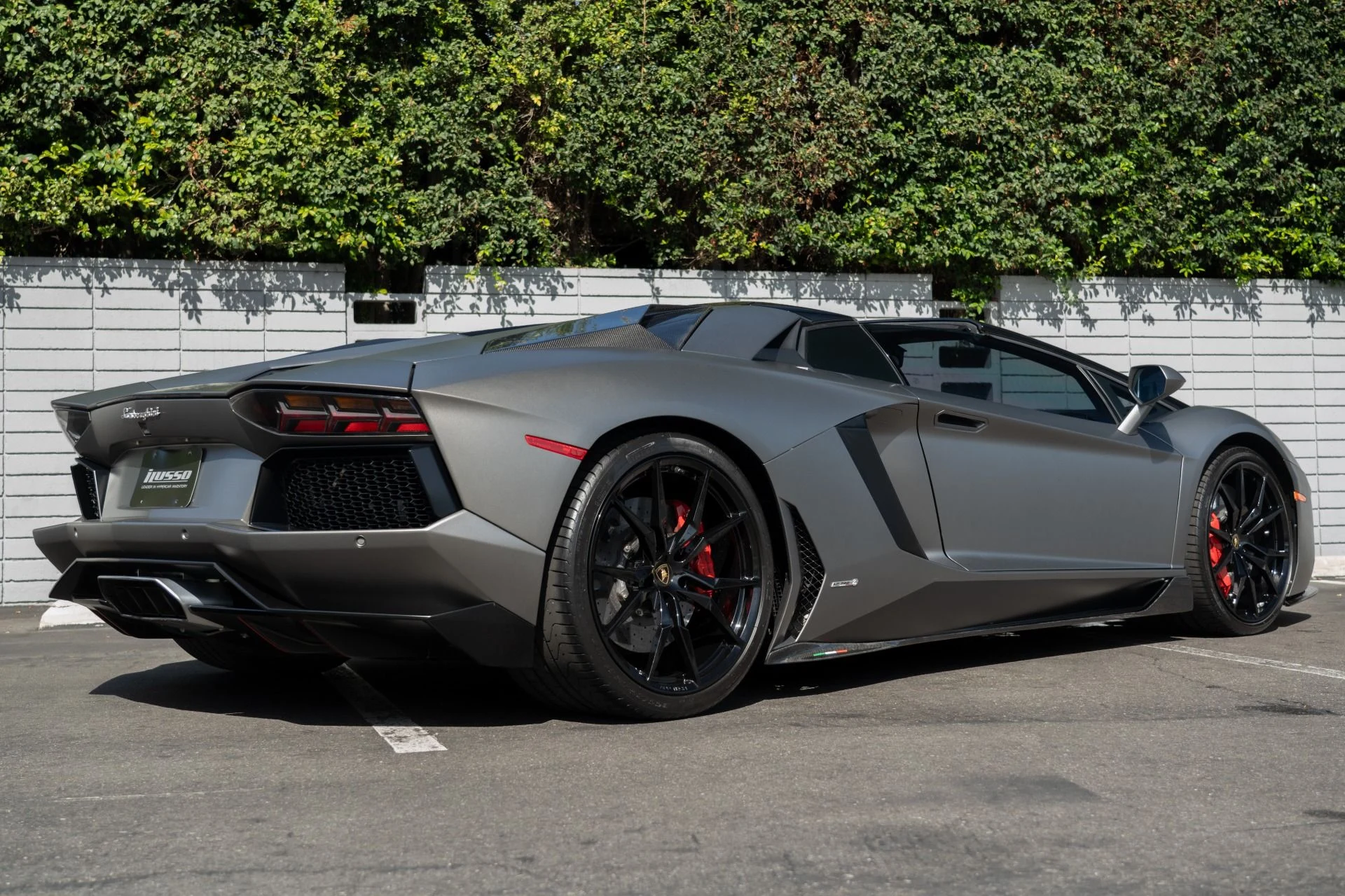 mph034_660223516_Used_2015_Lamborghini_Aventador_LP_700_4_1755813837_54b7d2403c
