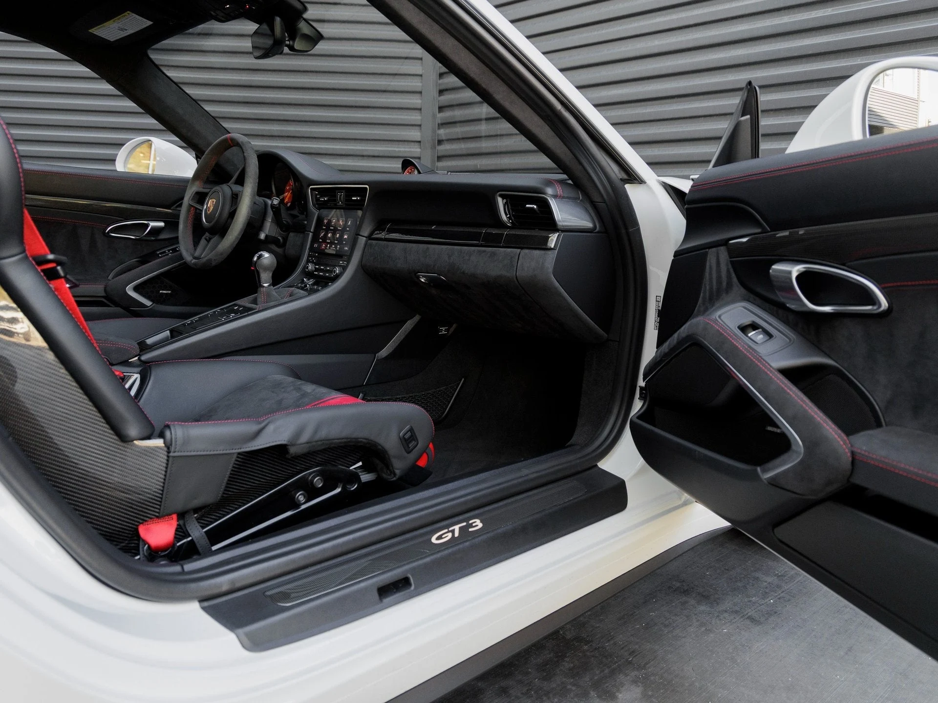 mph034_672697979_35_5aa360b959