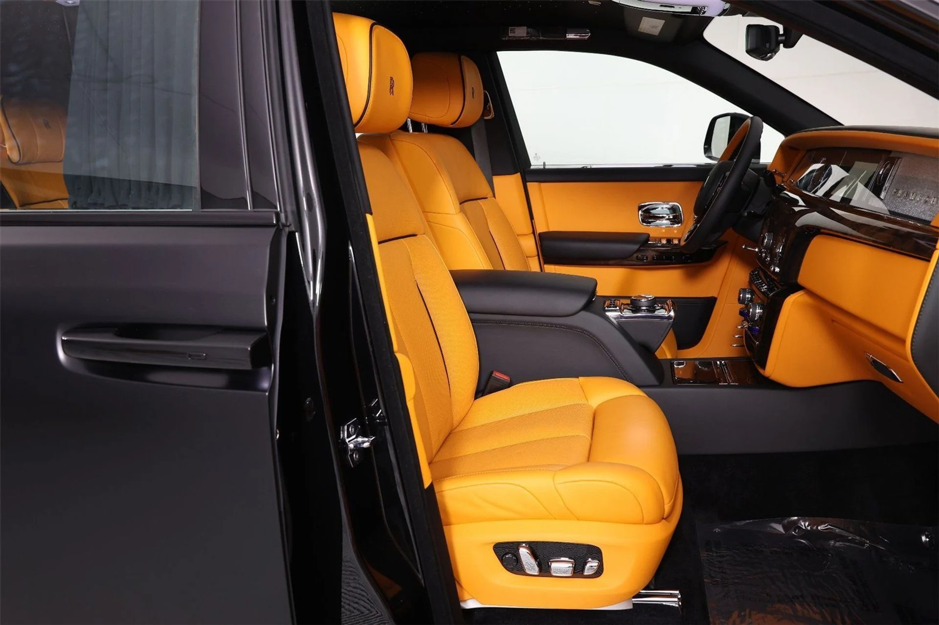 mph034_685599123_f216f88029fbca1d8087f521a8e1bb5d_f043a9482b