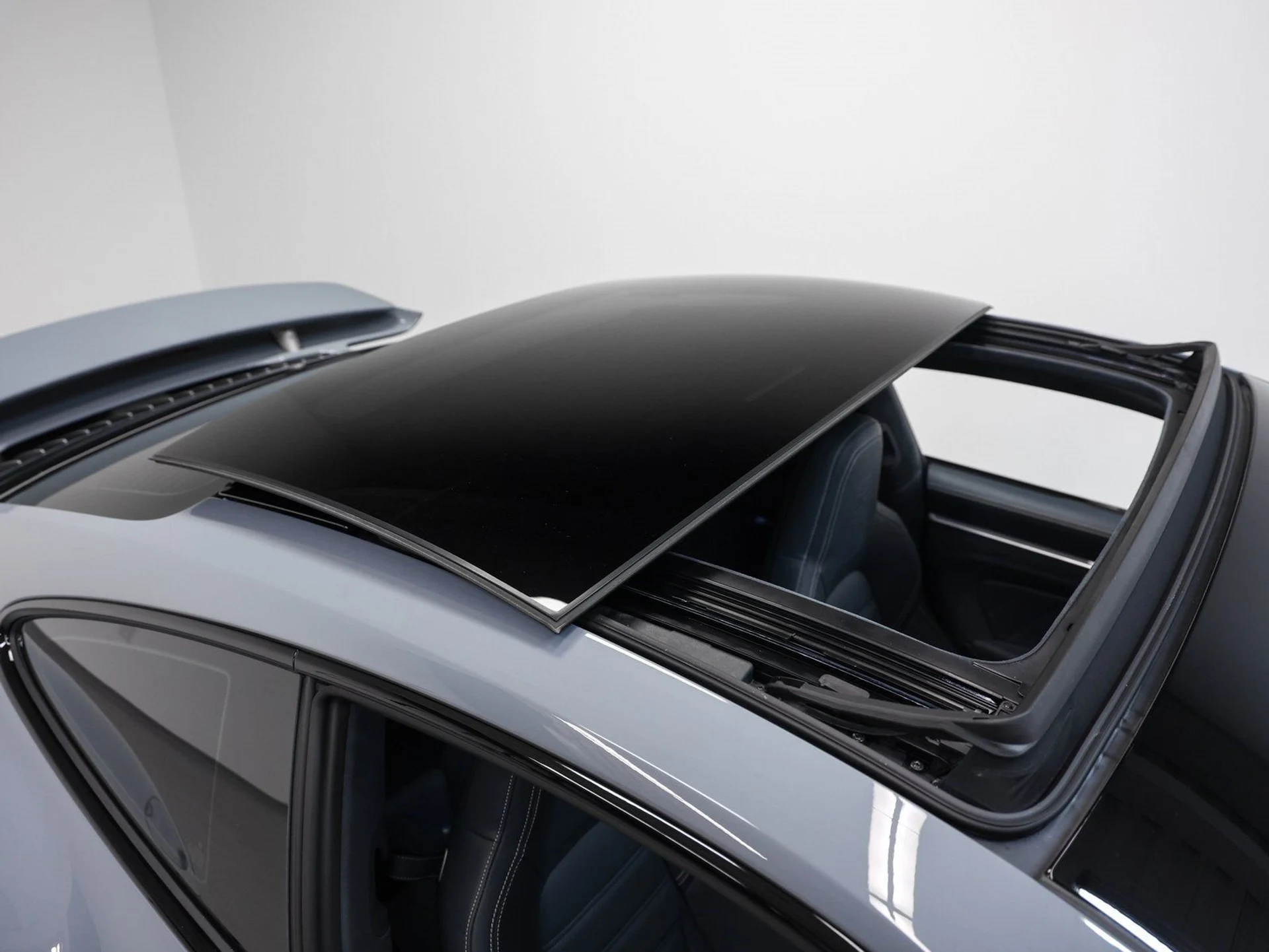 mph034_686001702_35_4668085739