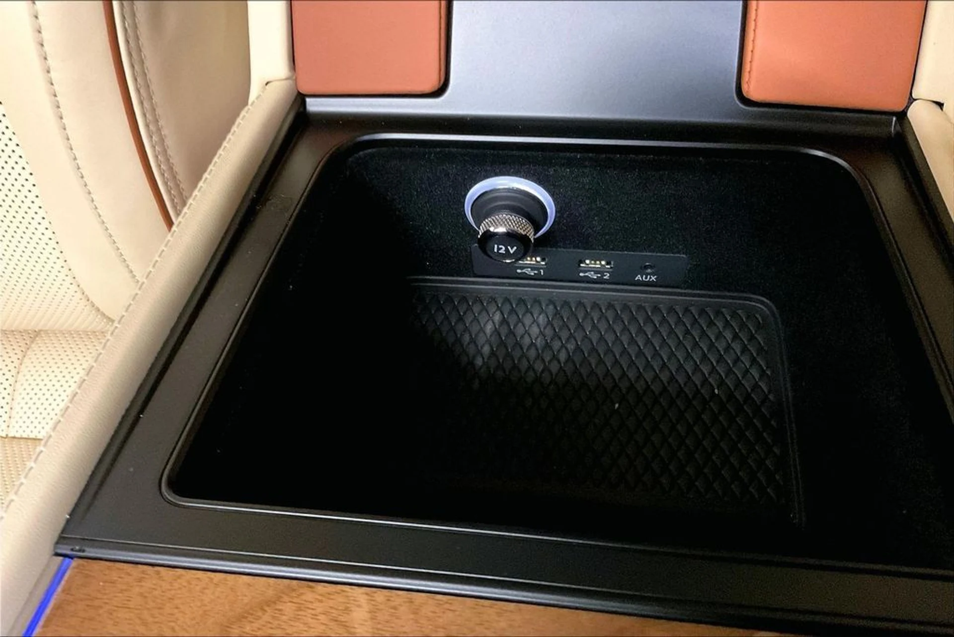 mph034_691852466_0aa54e37c95a337c6149631fc4e4d888x_768e4597b1