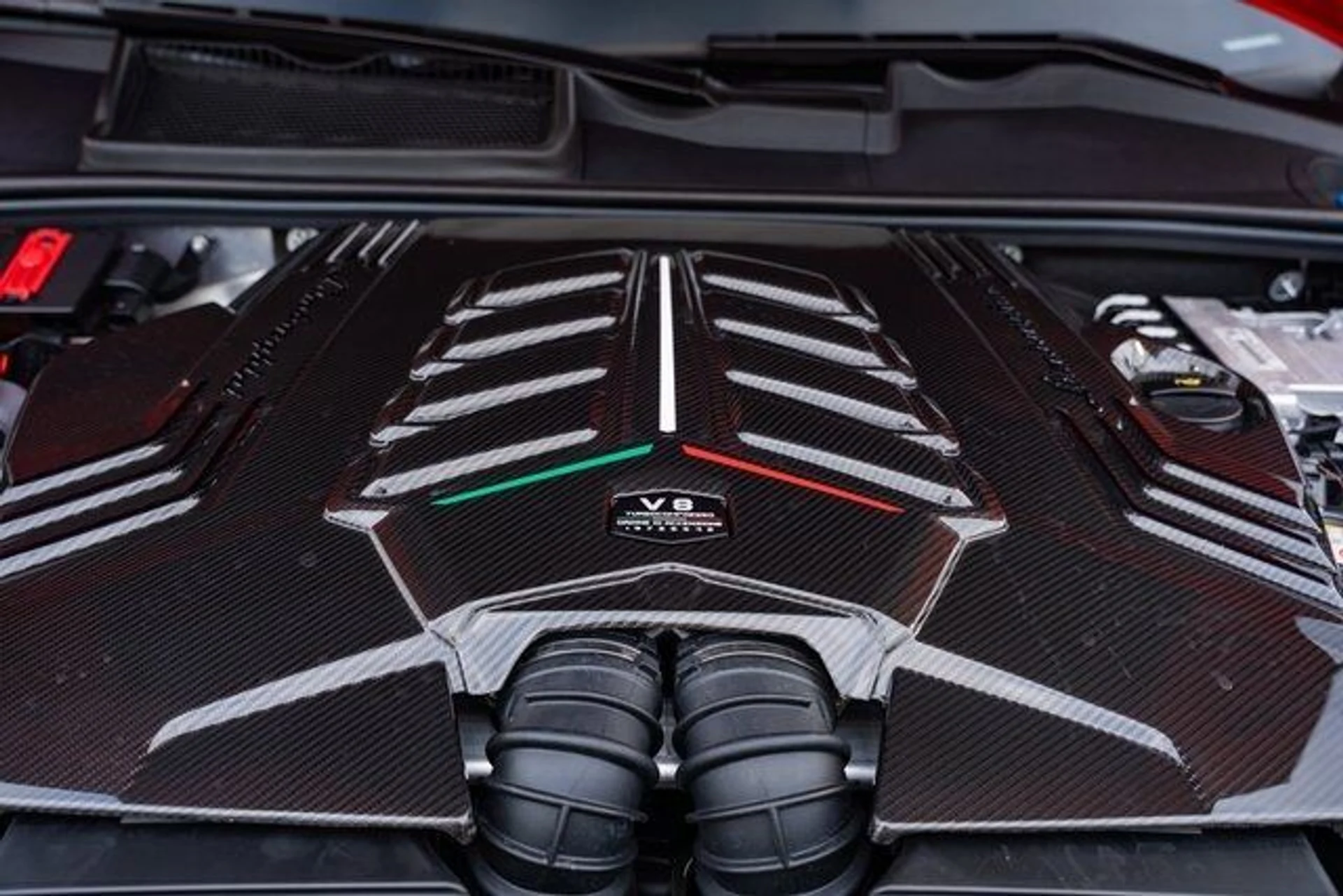 mph034_692975999_dc5be9c490eb2e4115cc195e06e96c64_208d1963b3