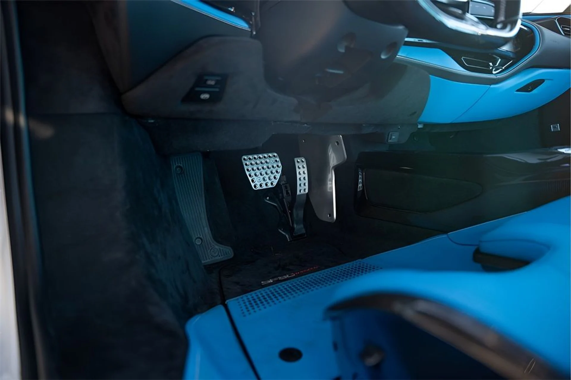 mph034_720691204_image_36_b1956e04da