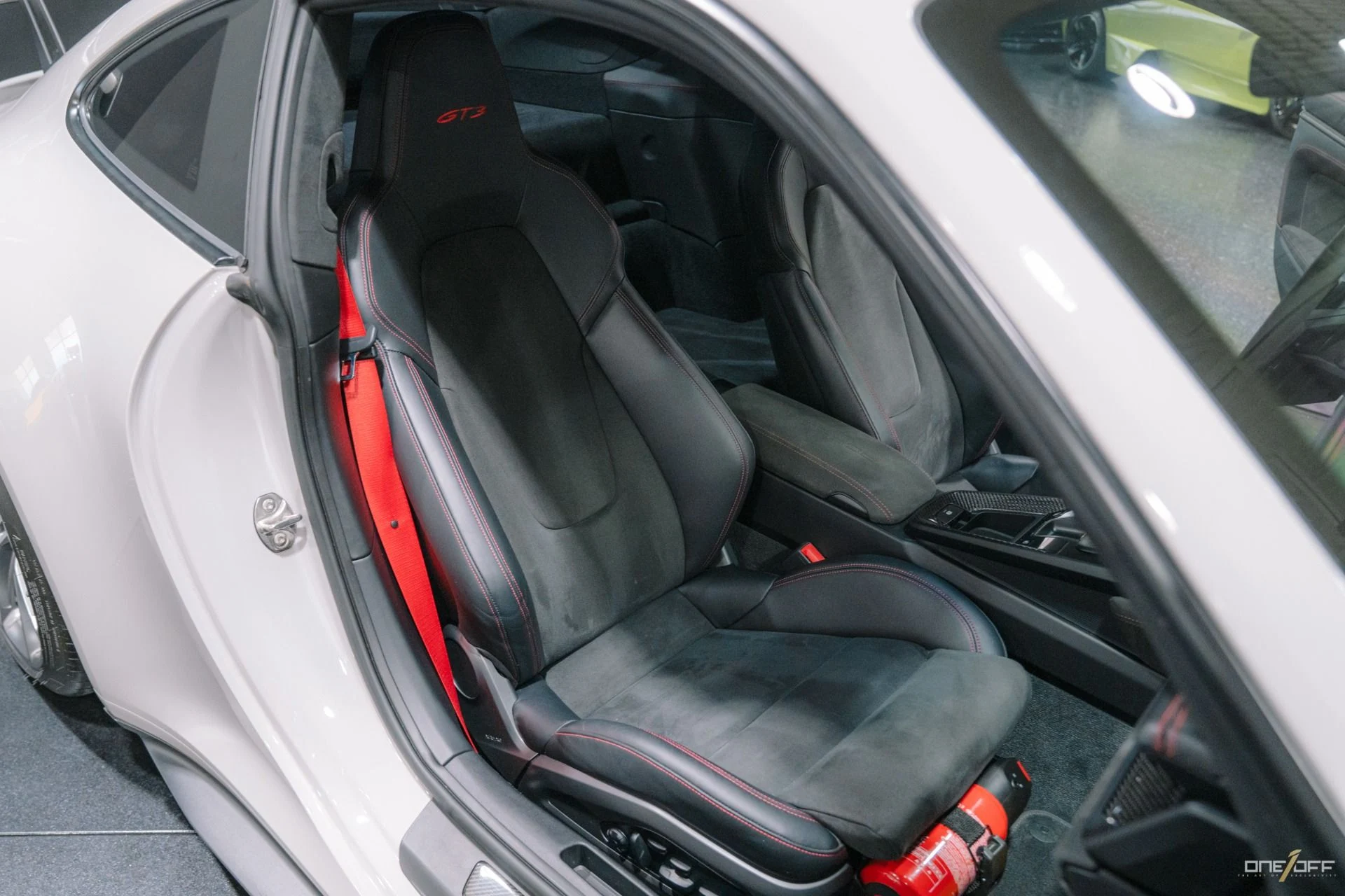 mph034_722494100_Used_2022_Porsche_911_GT_3_209_K_MSRP_in_Chalk_w_CC_Bs_1755546506_f9476829c7