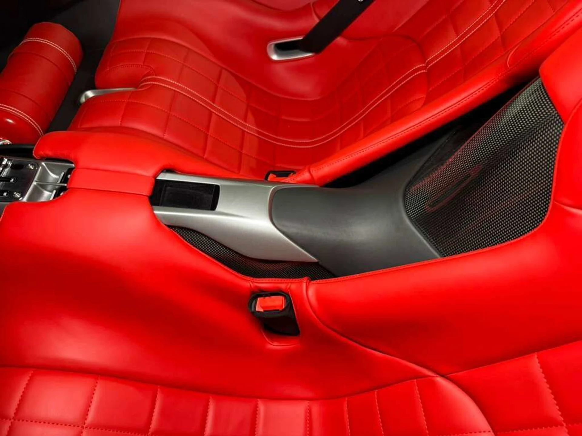 mph034_73056942_8c0d932a2fa554524632e813023f58a8_5441cb14be