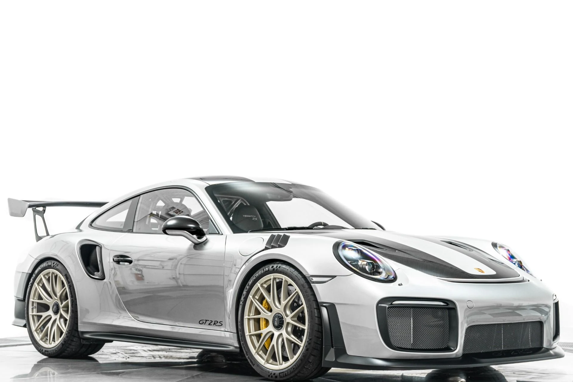 mph034_732711472_Used_2018_Porsche_911_GT_2_RS_Weissach_Package_Magnesium_Wheels_1780694267_a5c6a79ae7