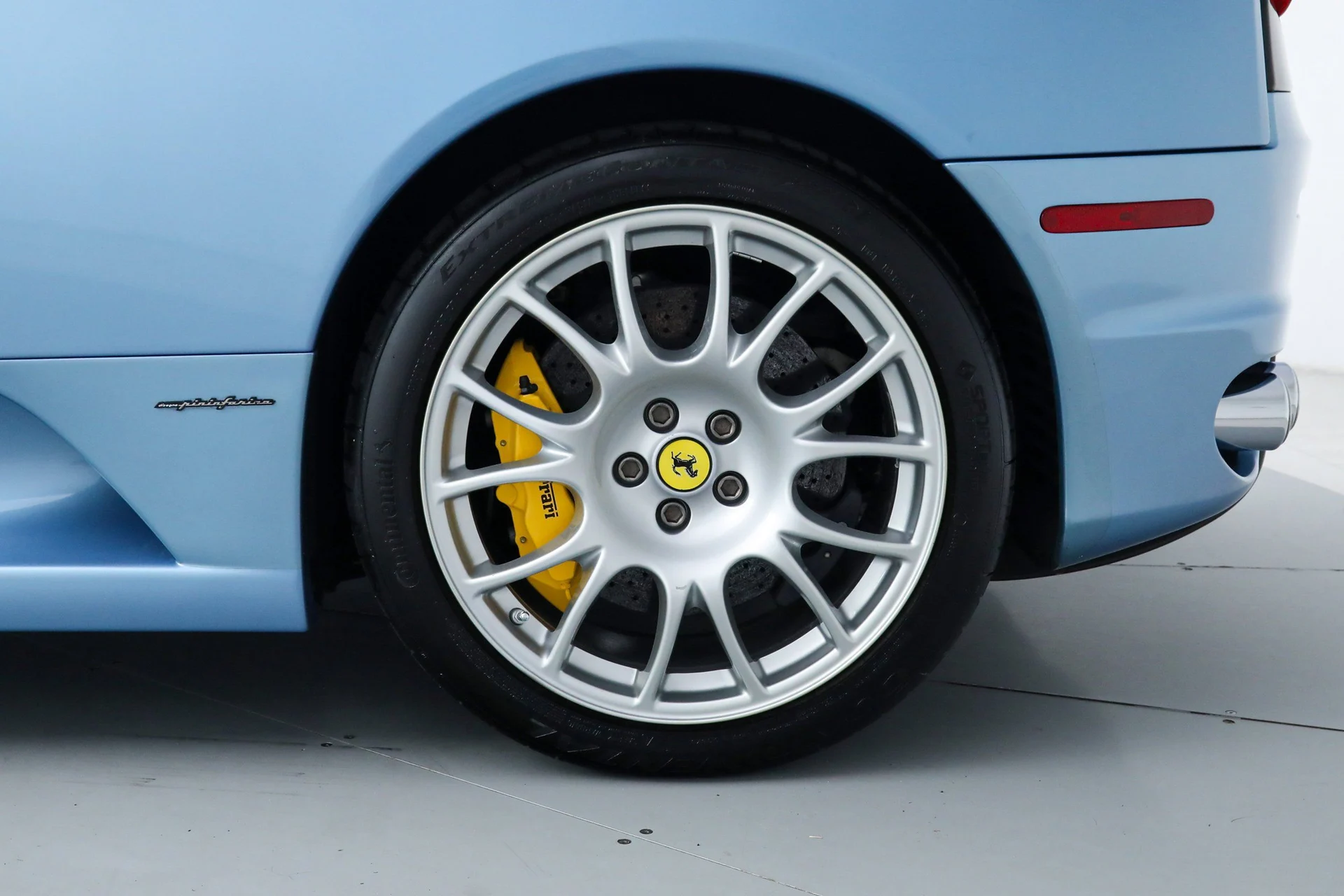 mph034_742216568_fcb567a0b81fbb3cb8d9d75069704004_2b3f054c67