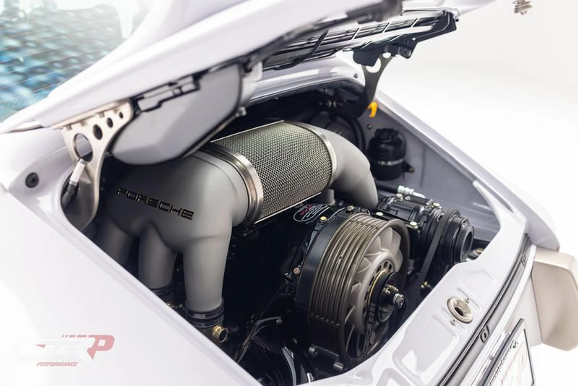 mph034_75675689_037331_AB_EDB_4_415_A_AA_31_CB_4_F9_ED_8_DA_63_979aec0582