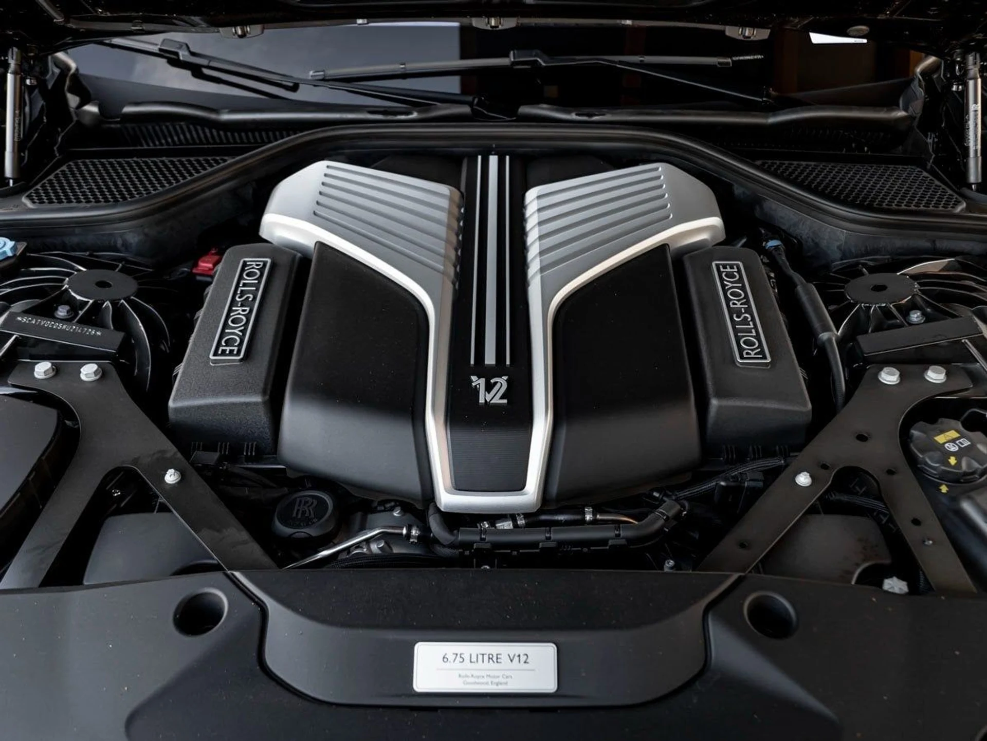 mph034_760237967_35_1cd04bf784