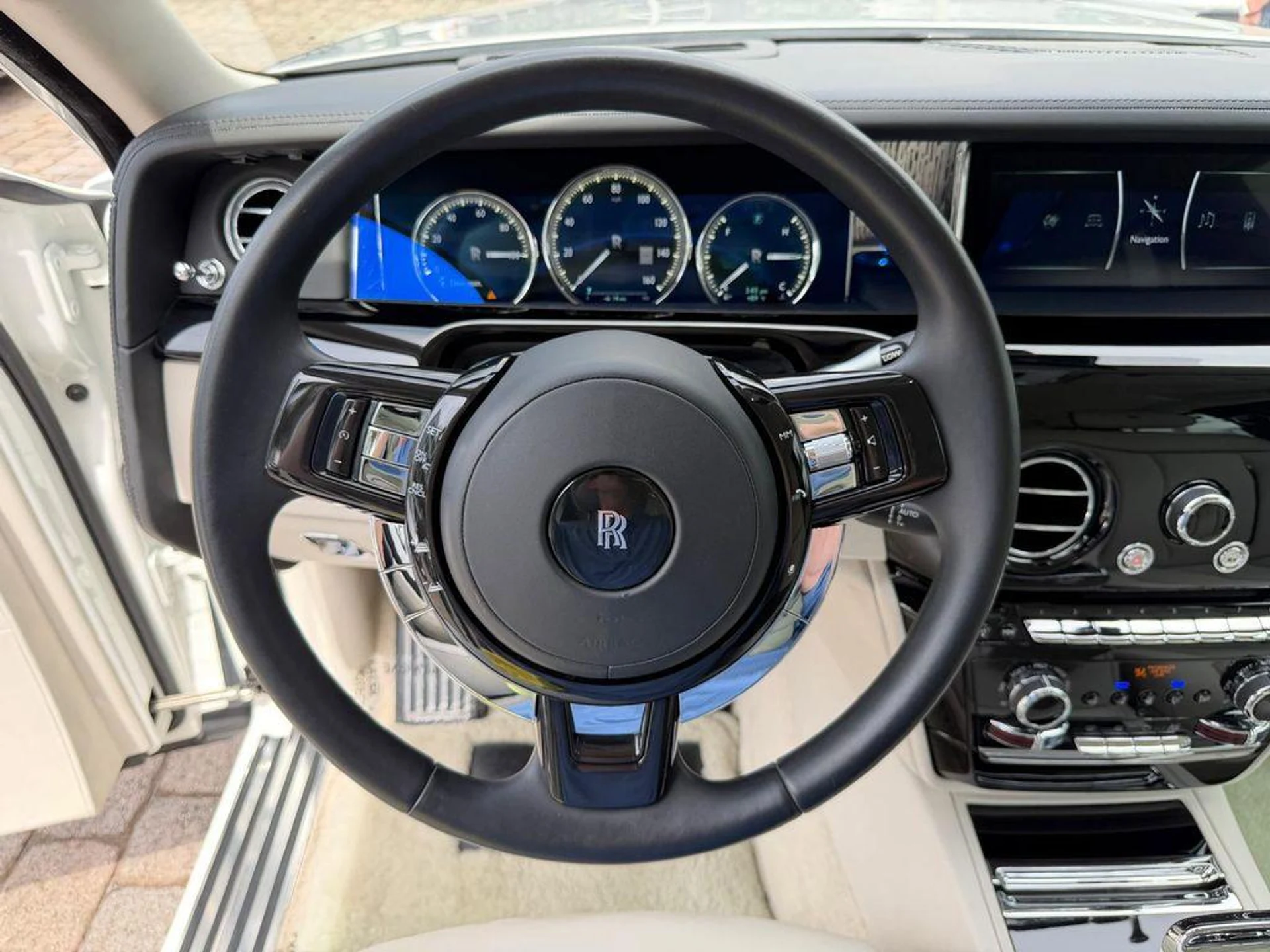 mph034_762686354_p5x_NN_2z_O_Rr_7b_Z_Vine_Sid_W4v9_Vg_144b068946