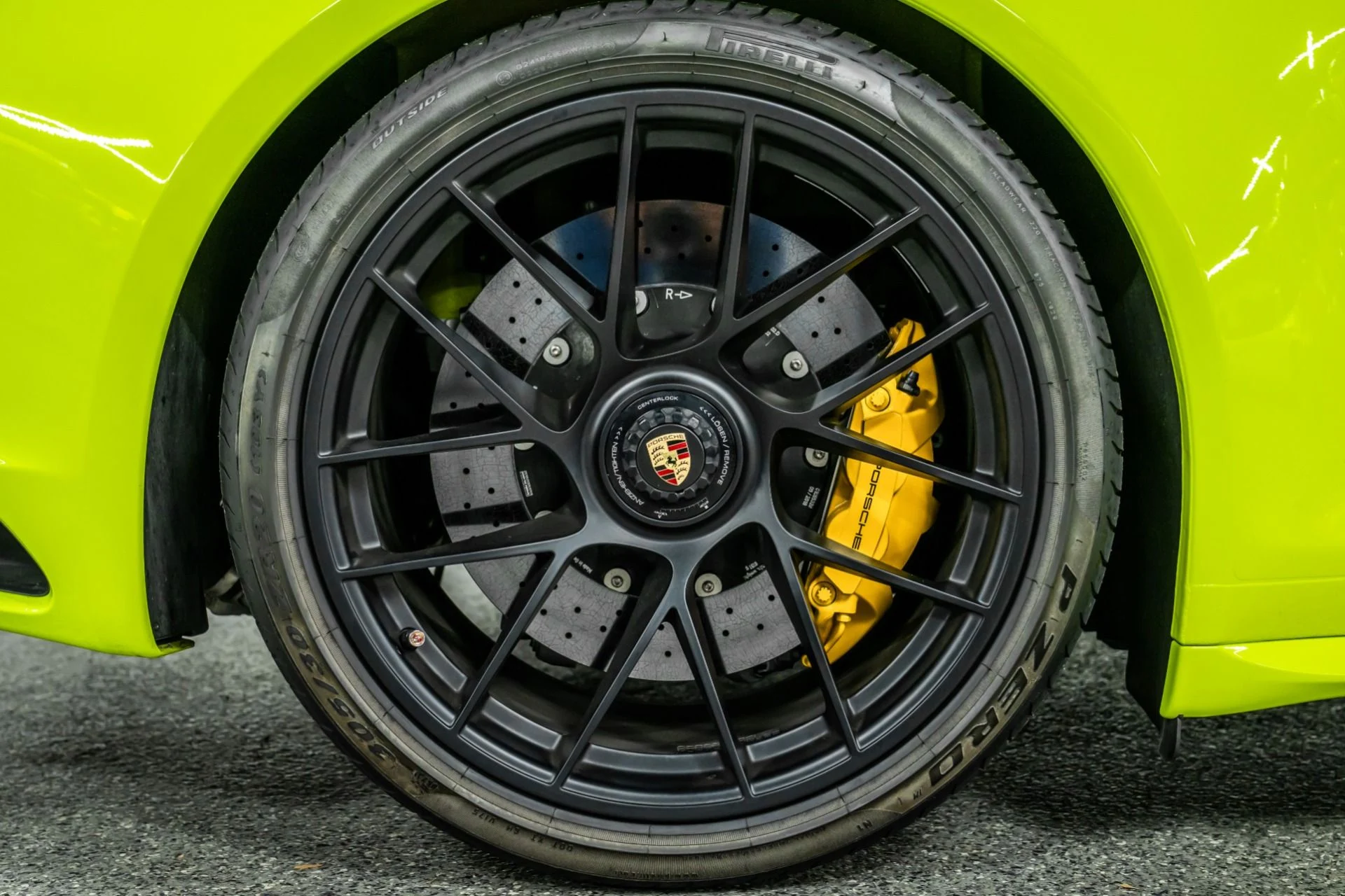 mph034_764048676_Used_2018_Porsche_911_Targa_4_GTS_PTS_Acid_Green_60k_in_Options_Amazing_1767036323_8a73cf0e5e