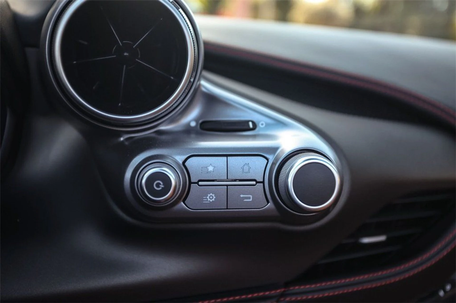 mph034_767530923_34a291d81c272cffa5427113ab180ed3_4472e4a70a