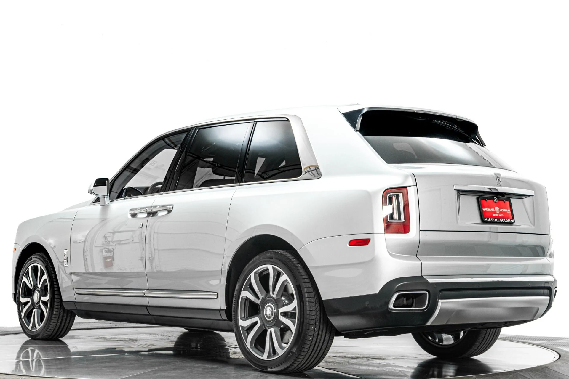 mph034_772353130_Used_2023_Rolls_Royce_Cullinan_1792518070_afcf638266