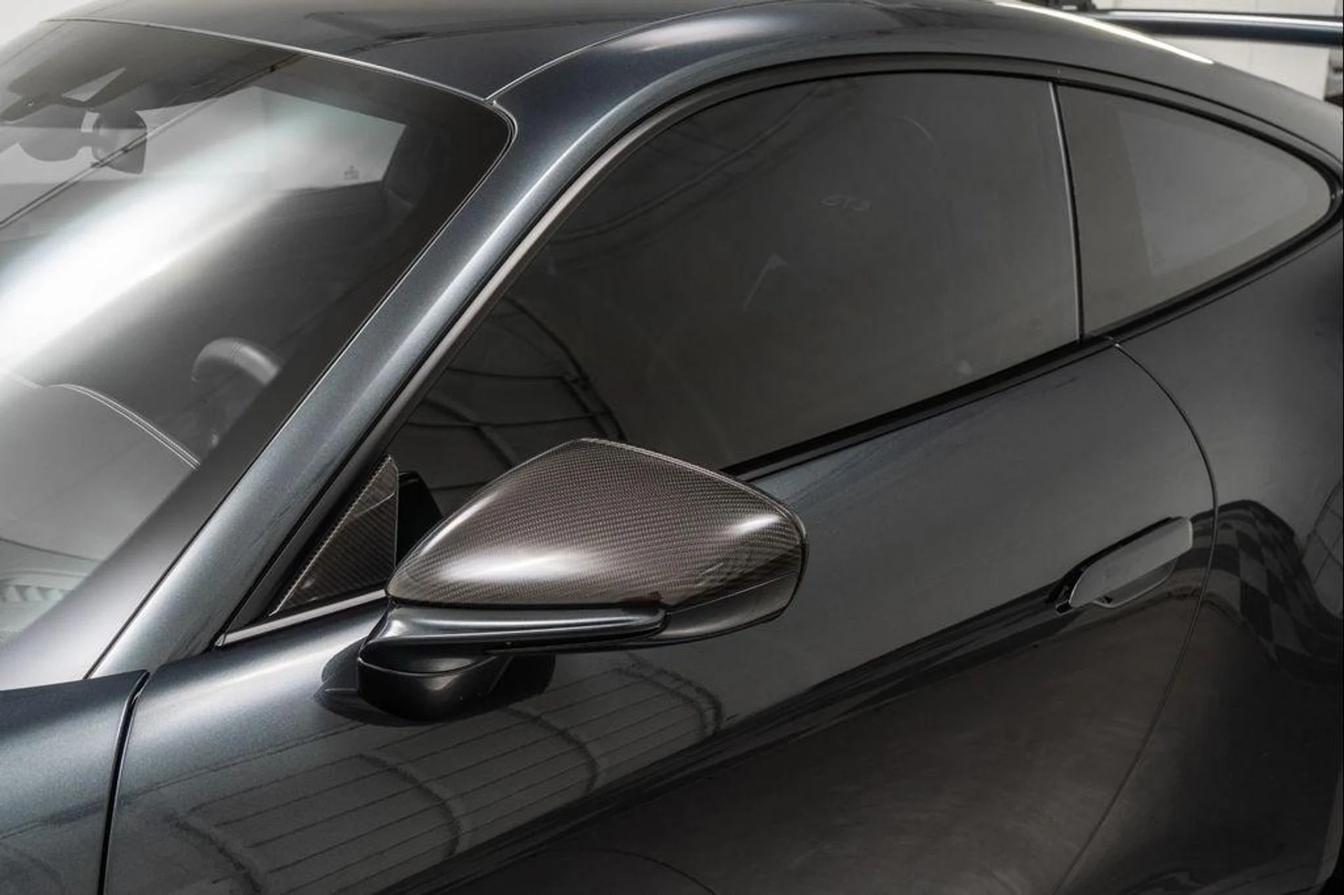 mph034_775364282_Udav_Sv63_Hfj_U5_Xb_Y5f_J6_Cq_XZ_Ry_I_77fbb1f995