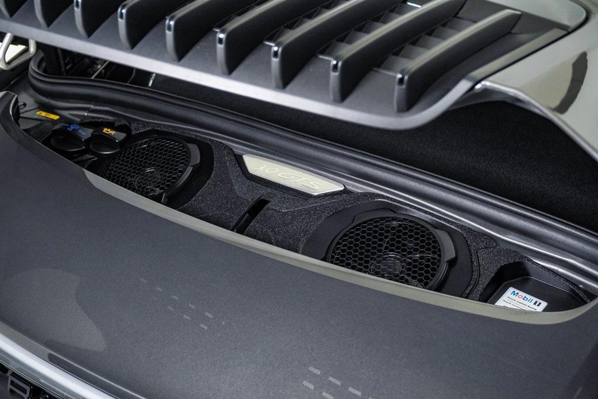 mph034_776586496_Op6ma_FMJK_Sq2x_E_Mp_Qk_IO_0_Riqywc_ebc448a58a