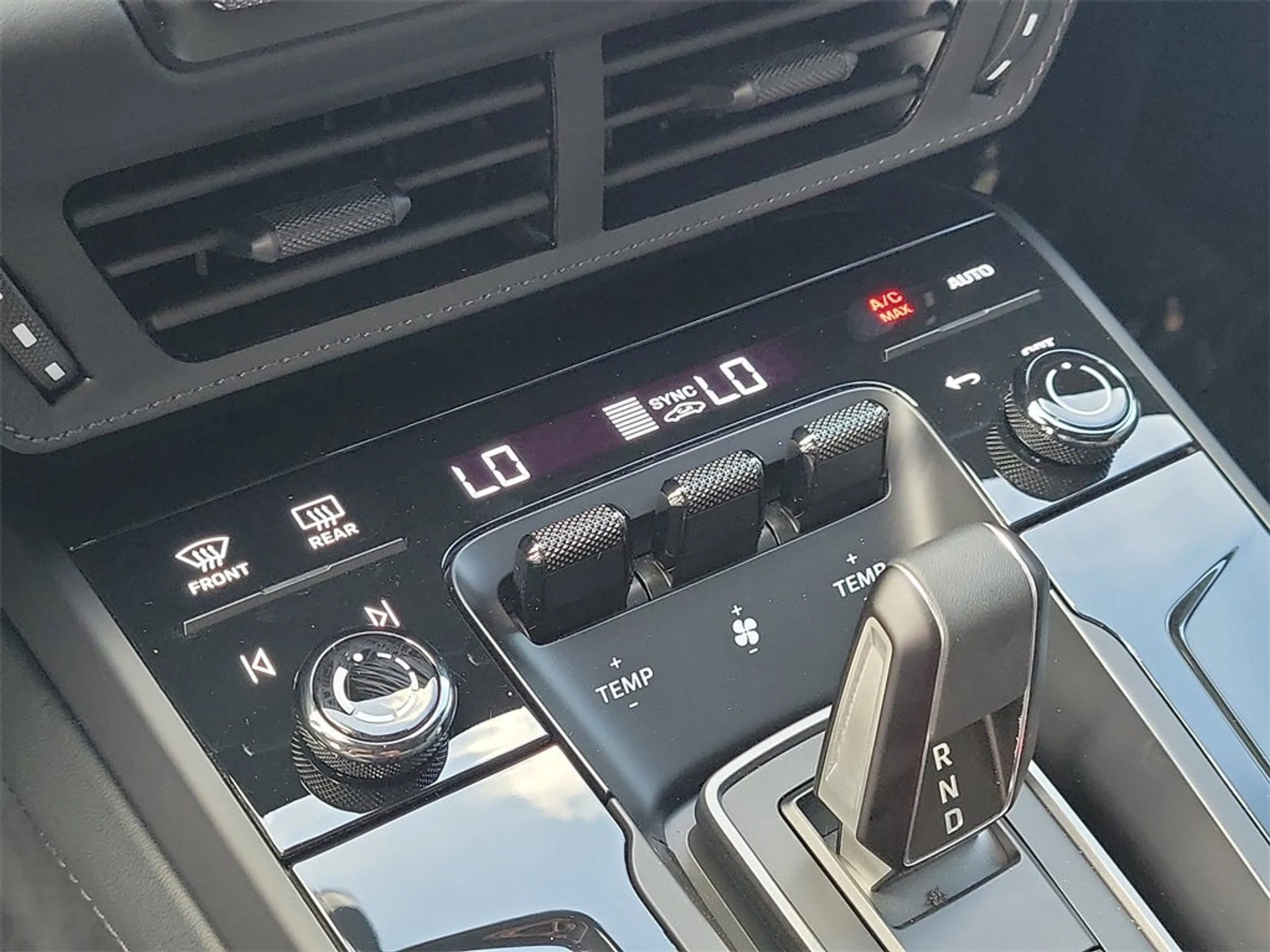 mph034_779533379_35_4fad53f3f3