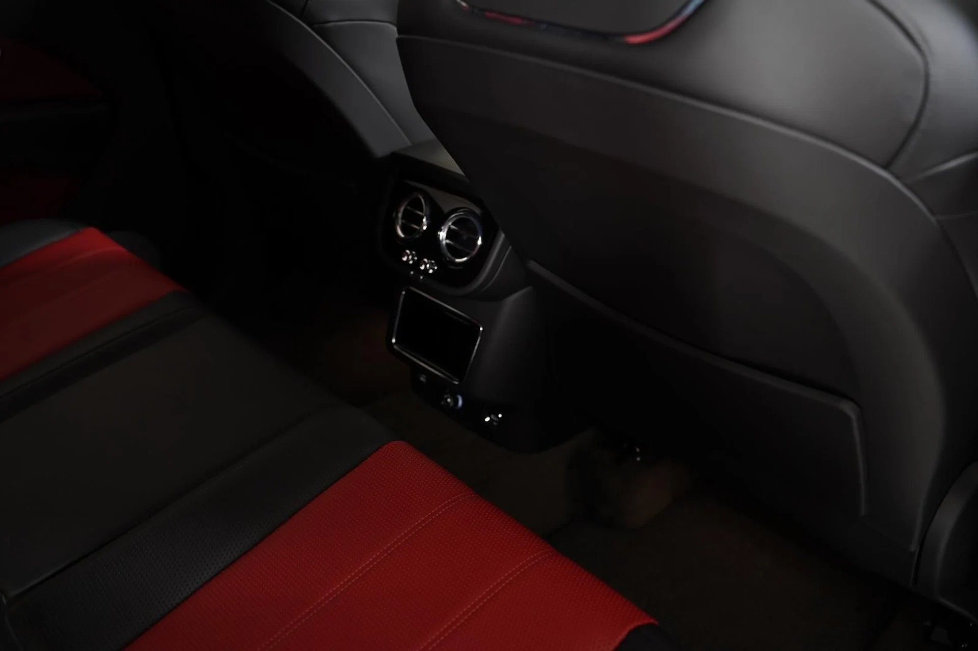 mph034_781142801_bd24591a3df6266e0b2df5ae6dbe6376_5f03e1e3bc