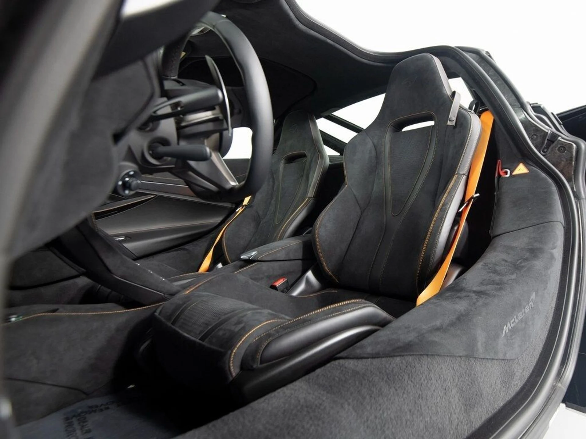 mph034_781412490_d6353f93836adc4a3255b952e137cd51x_7127073764