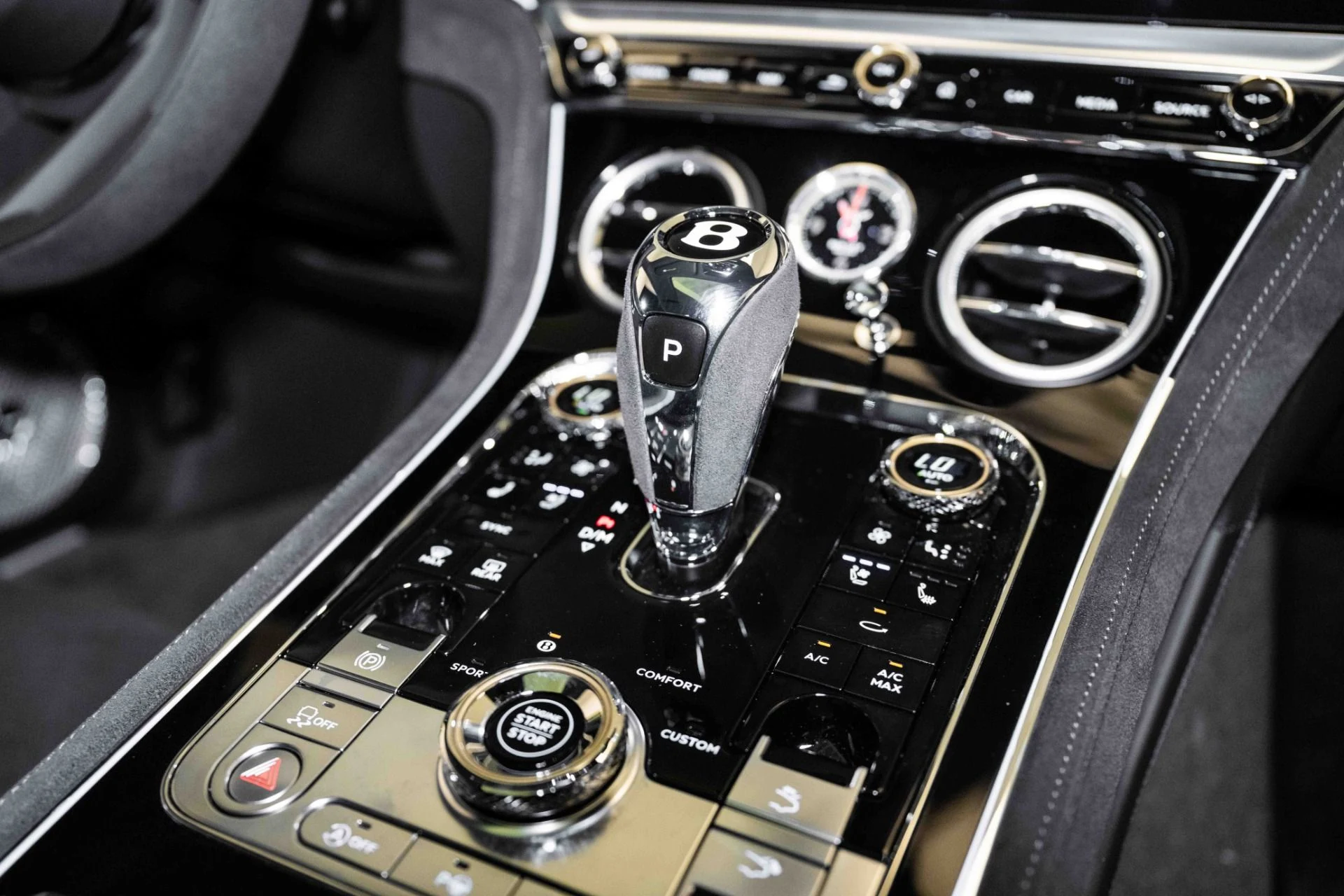 mph034_78177639_Used_2024_Bentley_Continental_GT_Speed_1719081960_7388fc15f2