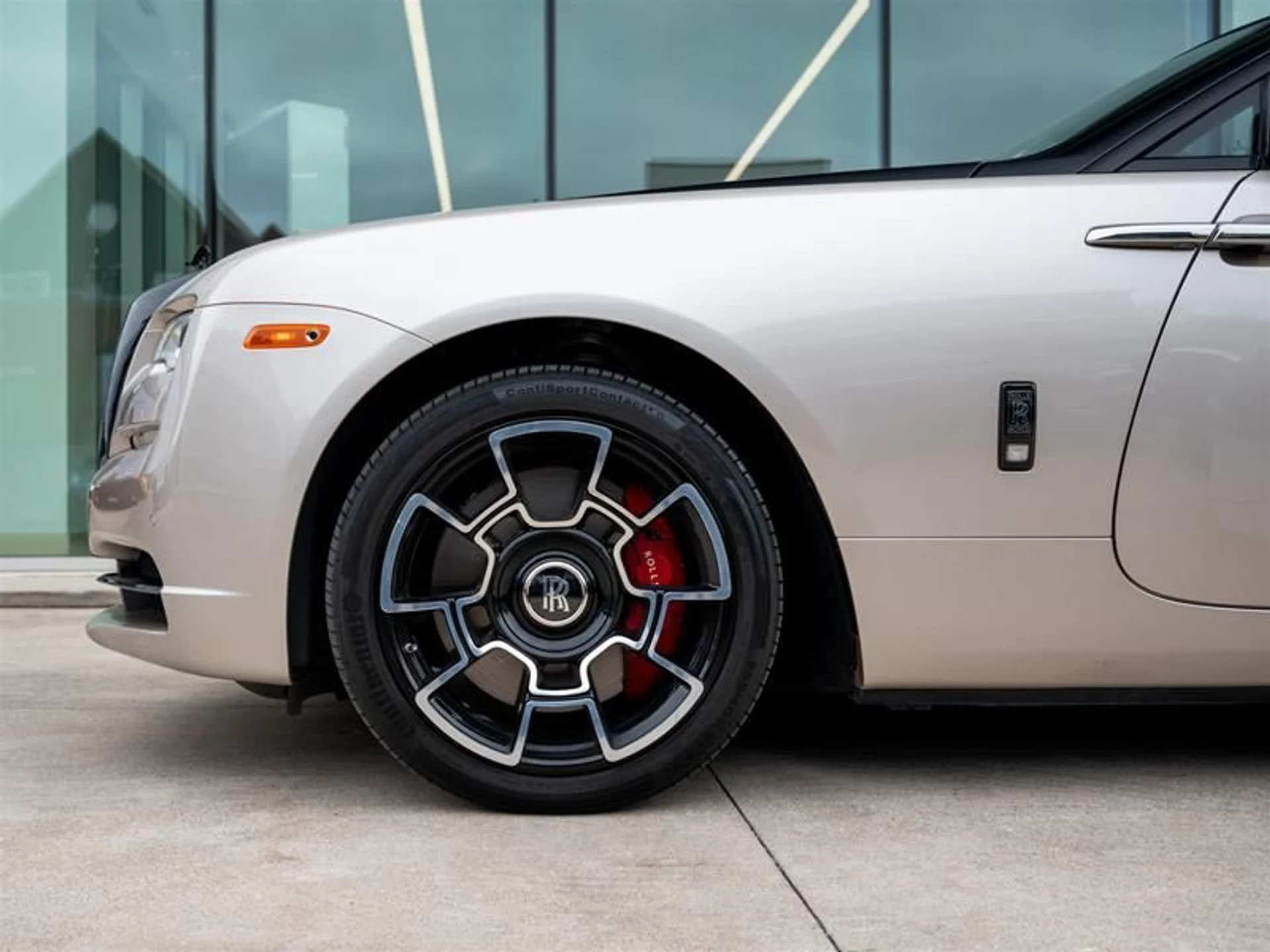 mph034_788009410_g2yvi00u_5c8e011dd3